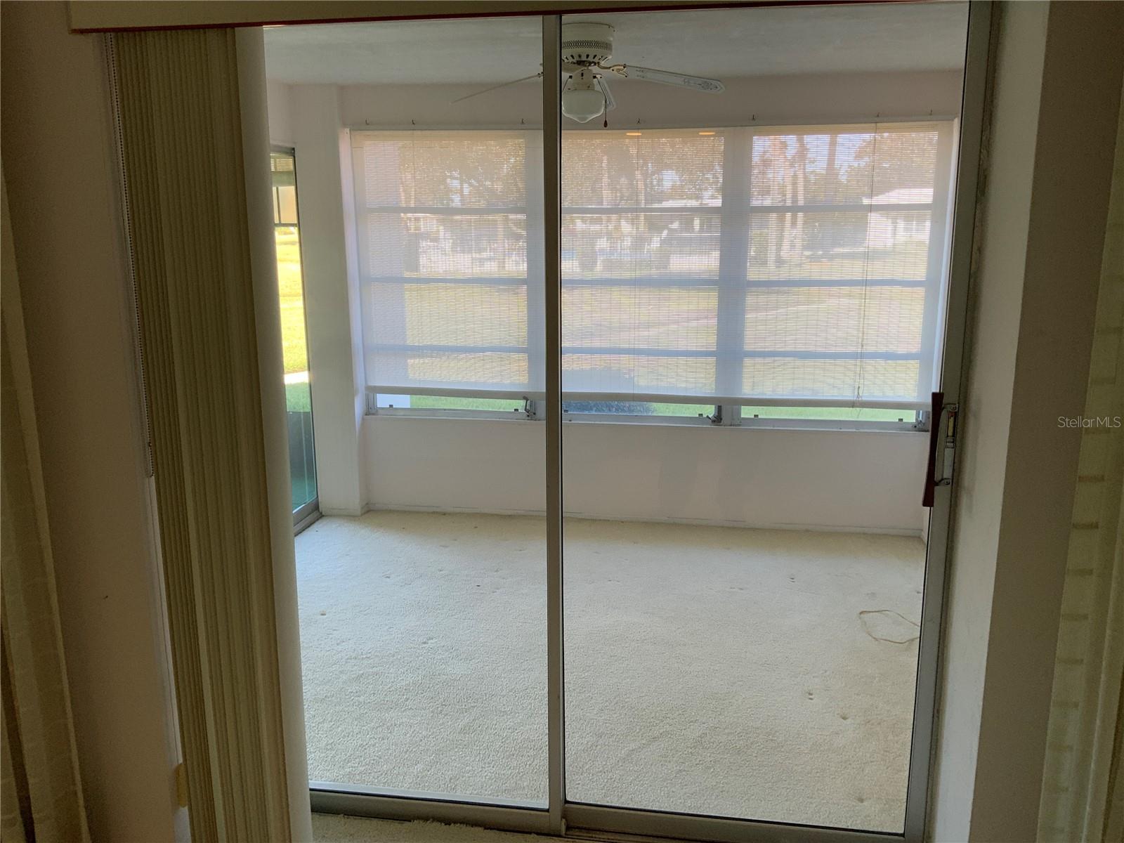 Image 11 of 27 For 3318 Village Green Drive 823