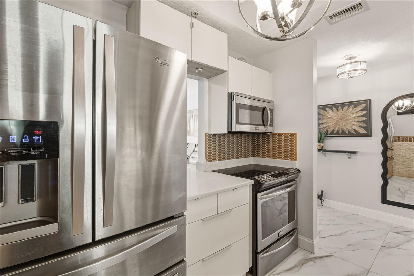 Image 11 of 64 For 3730 Cadbury Circle 631