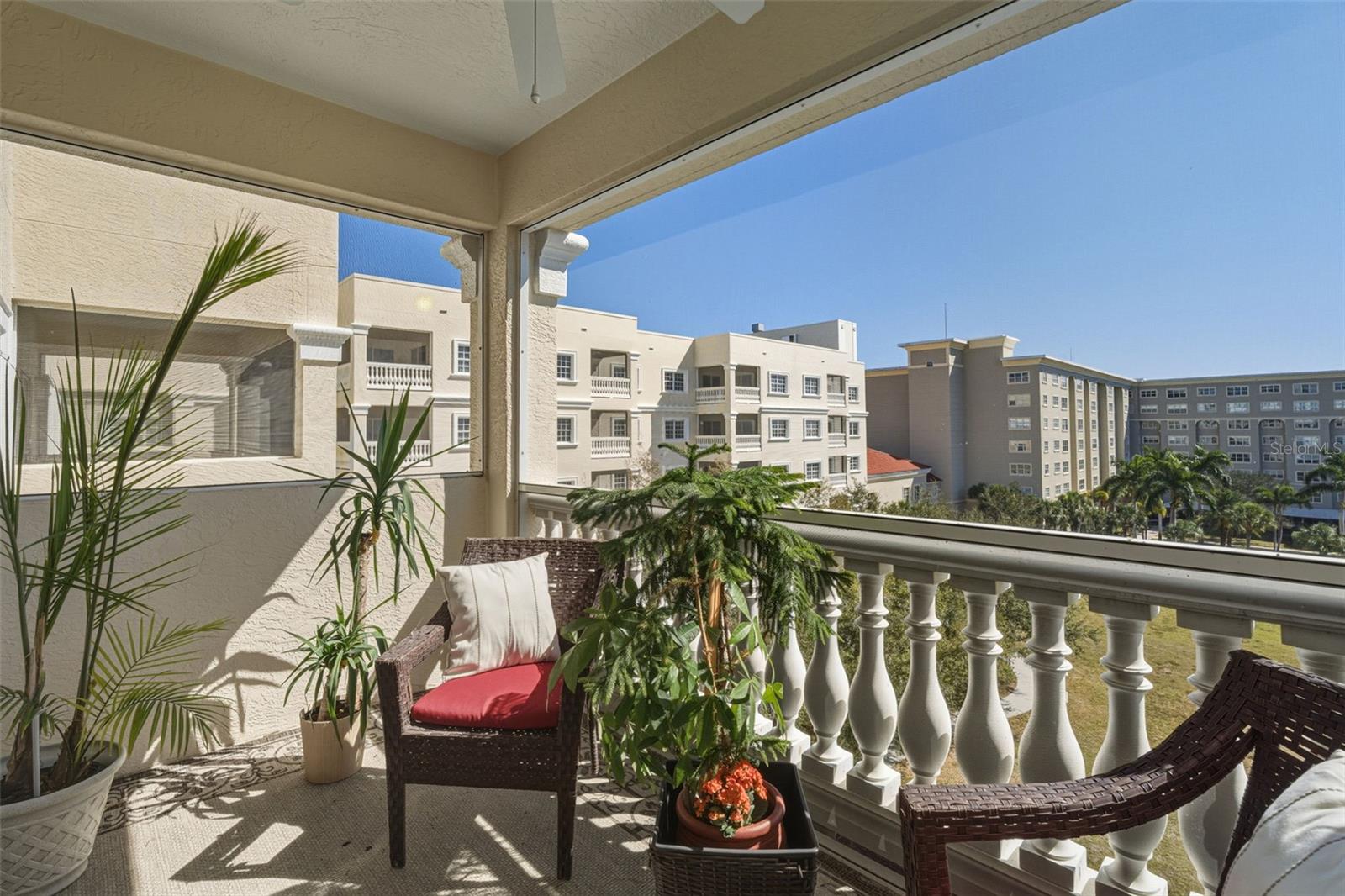 Image 22 of 64 For 3730 Cadbury Circle 631