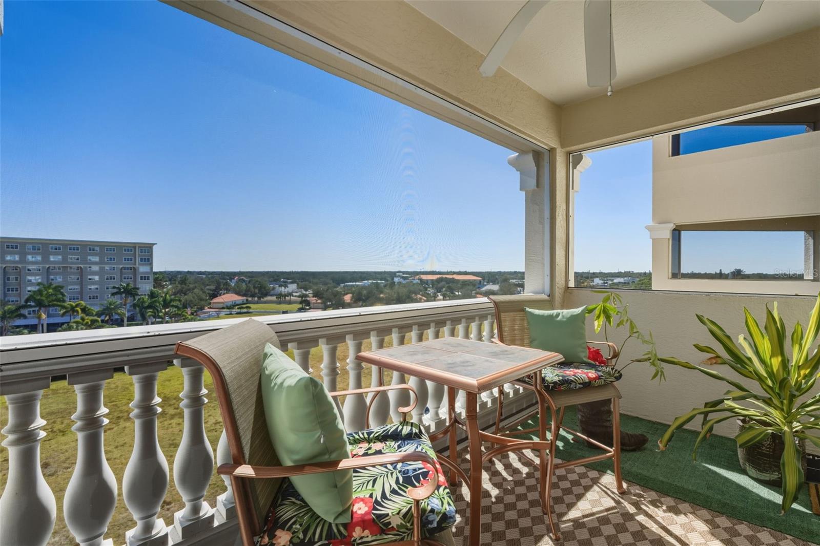 Image 3 of 64 For 3730 Cadbury Circle 631