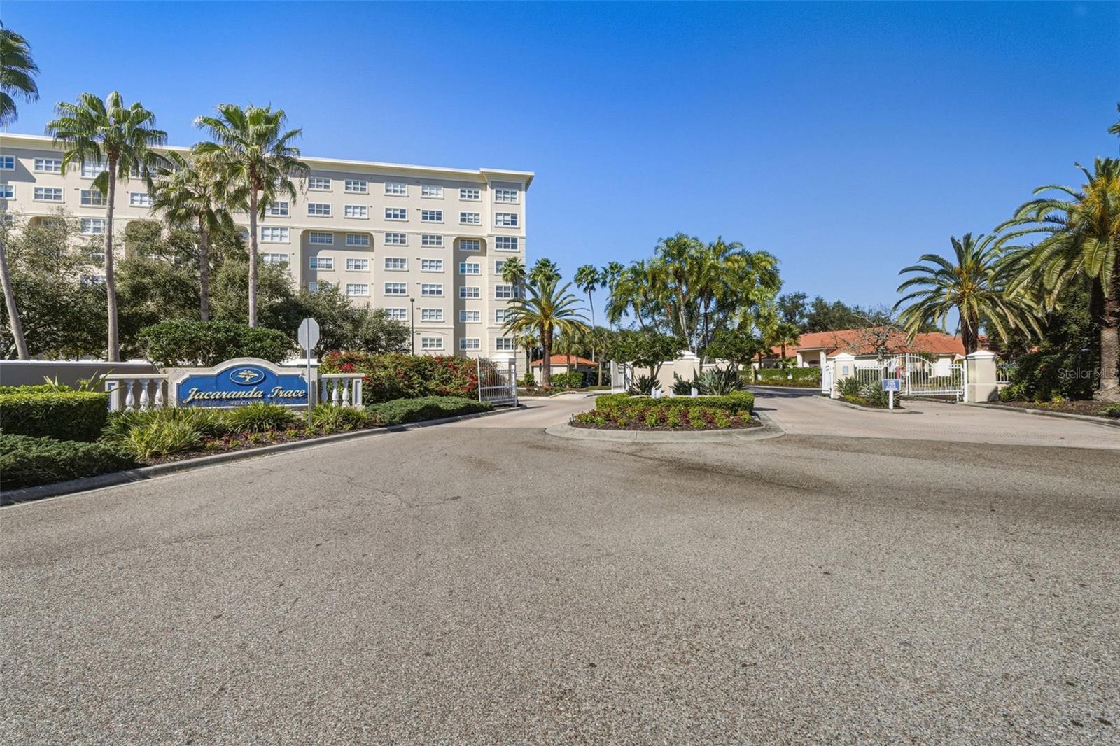 Image 40 of 64 For 3730 Cadbury Circle 631