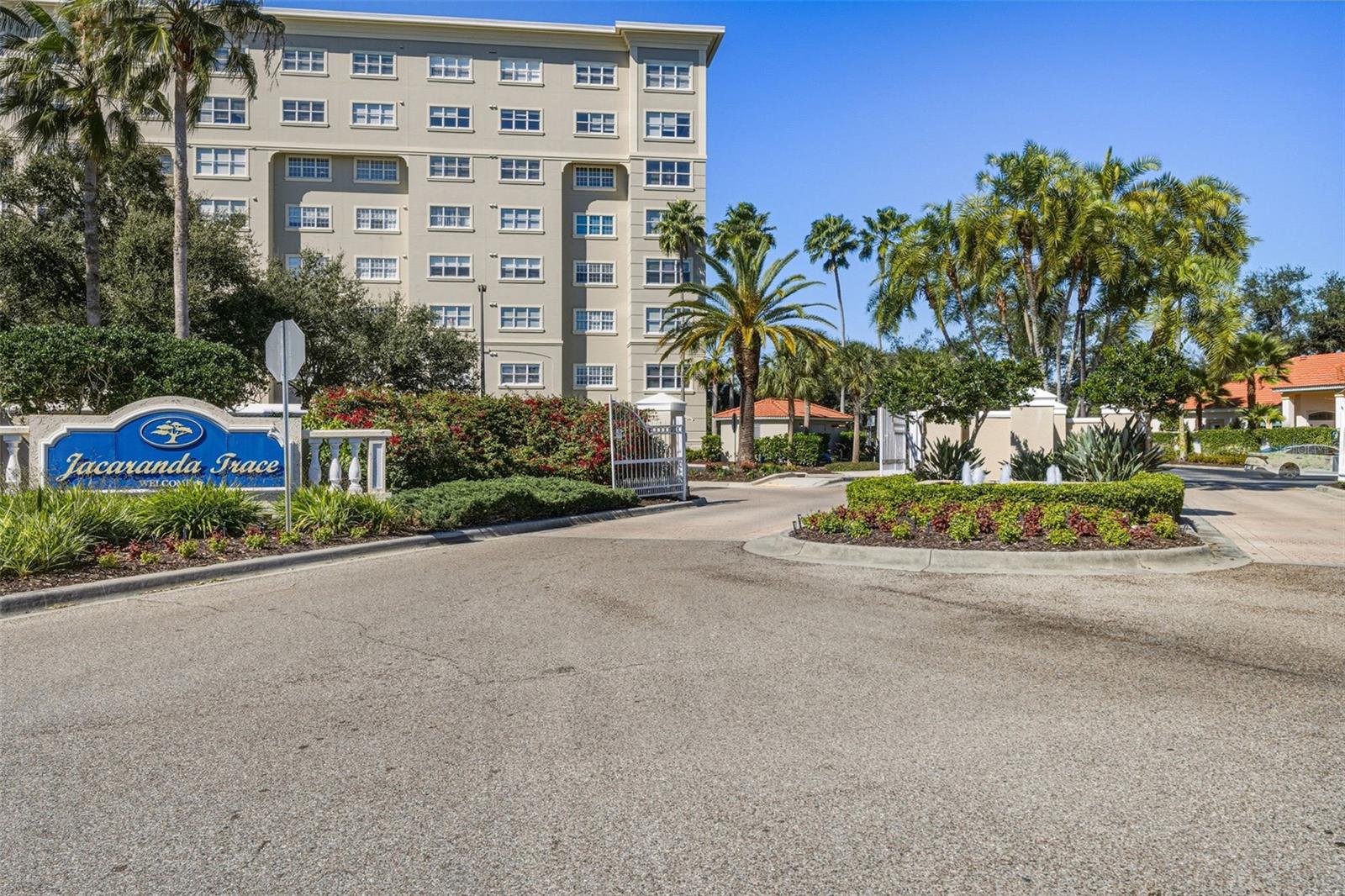 Image 41 of 64 For 3730 Cadbury Circle 631