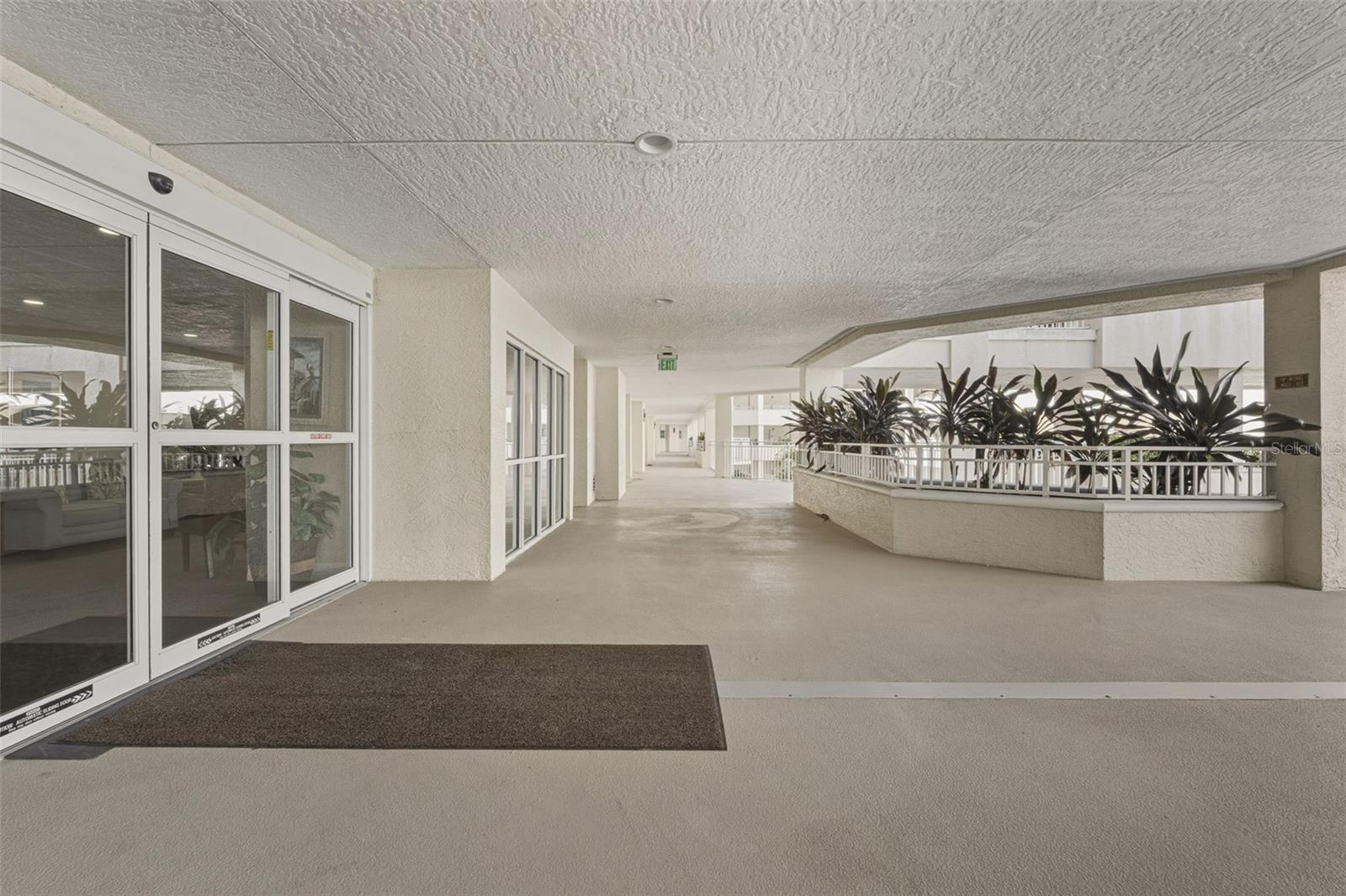 Image 45 of 64 For 3730 Cadbury Circle 631