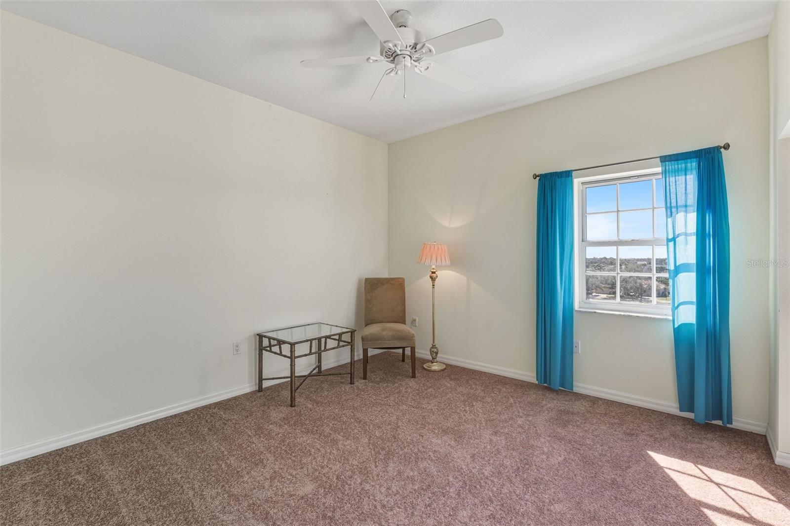 Image 18 of 72 For 3730 Cadbury Circle 528