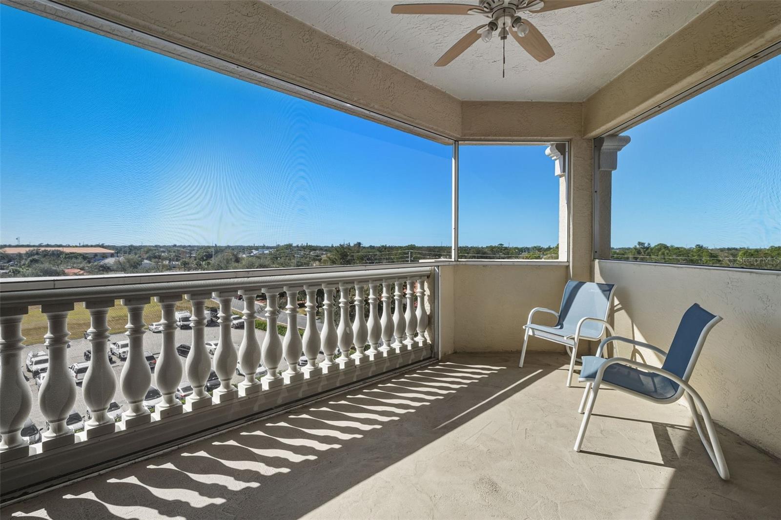 Image 29 of 72 For 3730 Cadbury Circle 528