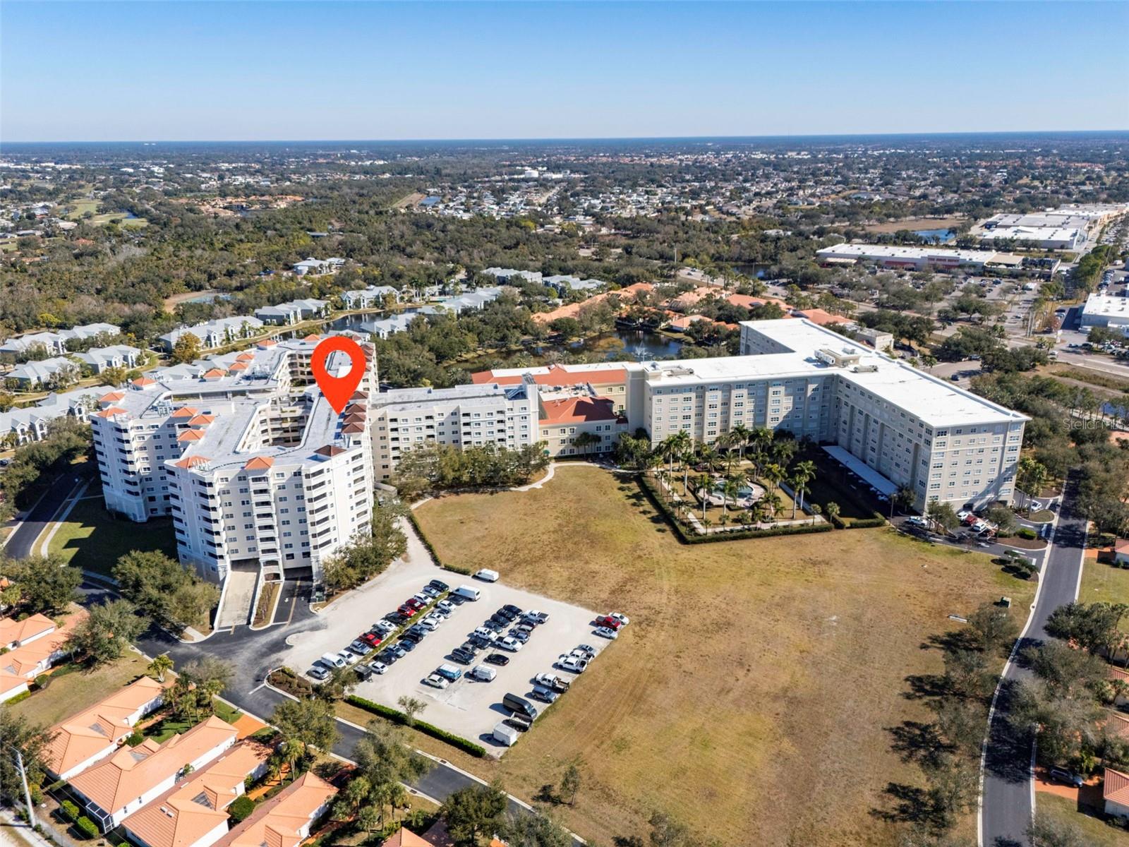 Image 39 of 72 For 3730 Cadbury Circle 528