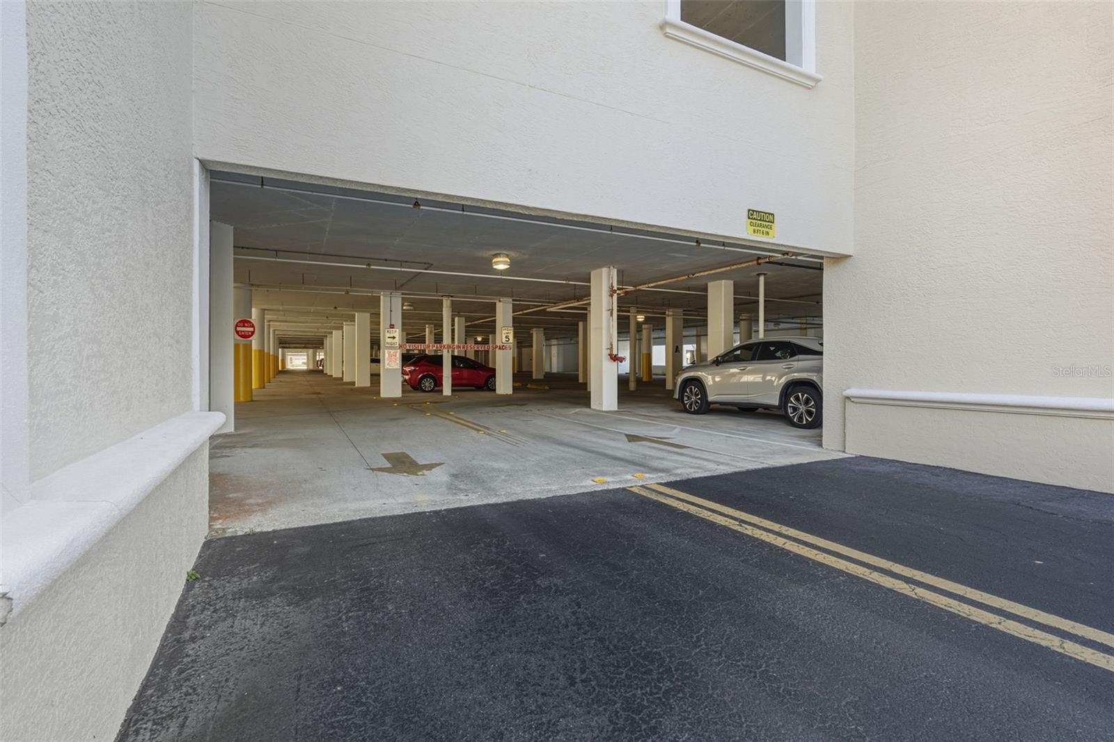 Image 43 of 72 For 3730 Cadbury Circle 528