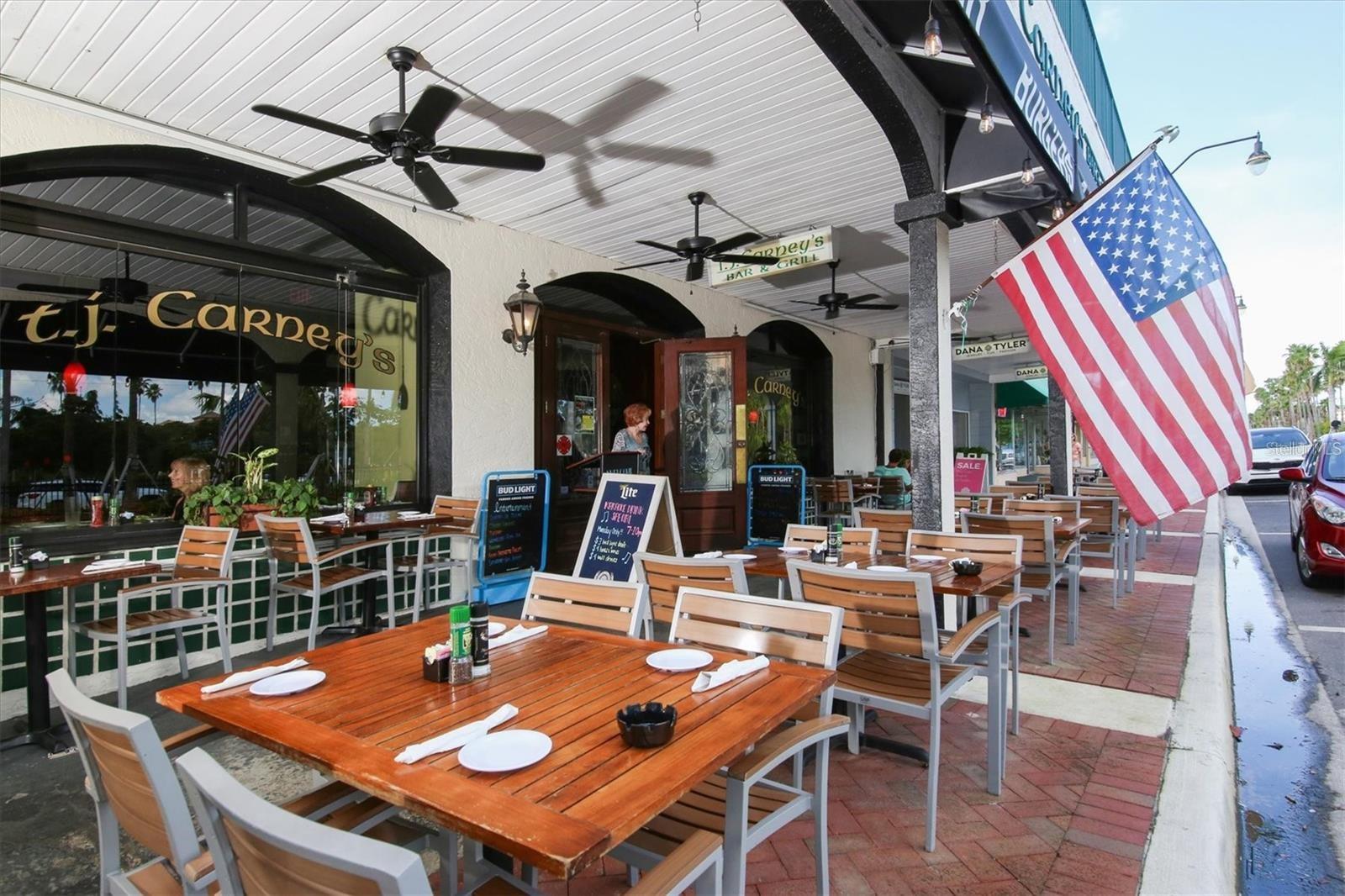 Image 53 of 72 For 3730 Cadbury Circle 528