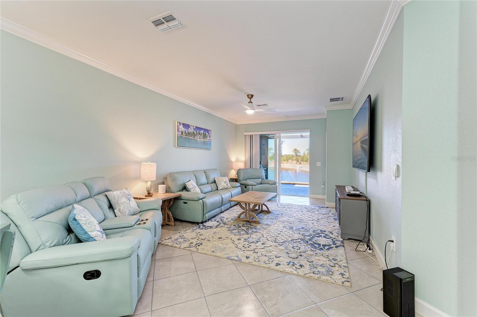 Image 27 of 92 For 8613 Seasalt Loop