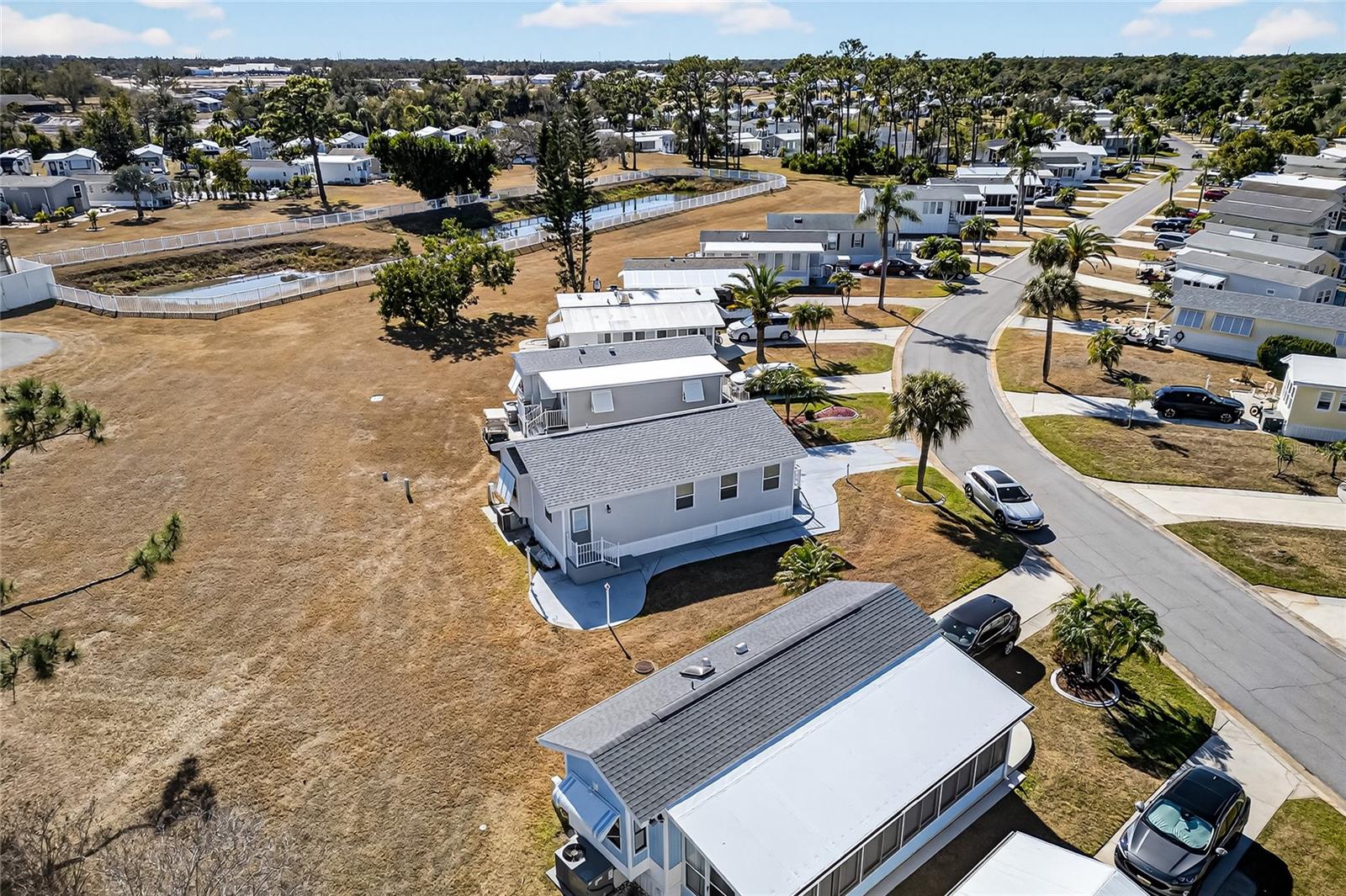 Image 41 of 78 For 204 Crown Point Drive