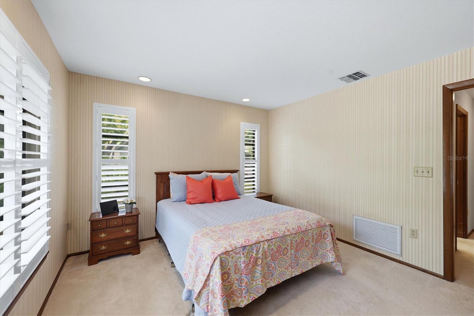 Image 21 of 42 For 491 Wisteria Road