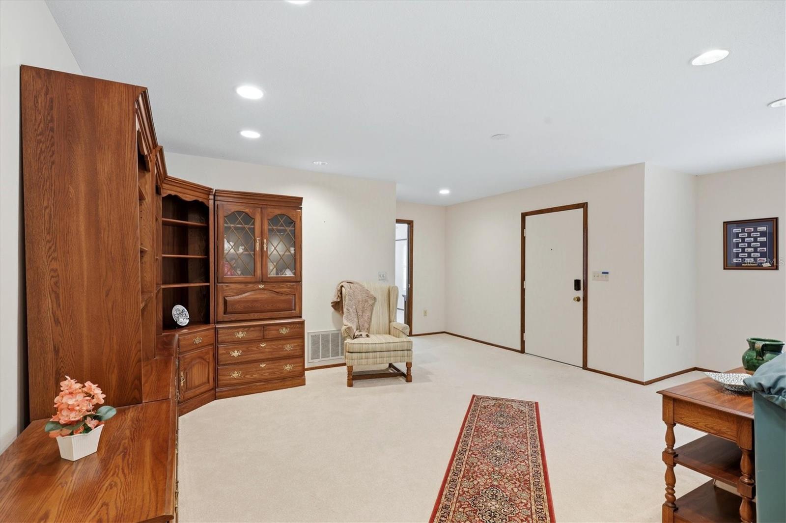 Image 23 of 42 For 491 Wisteria Road