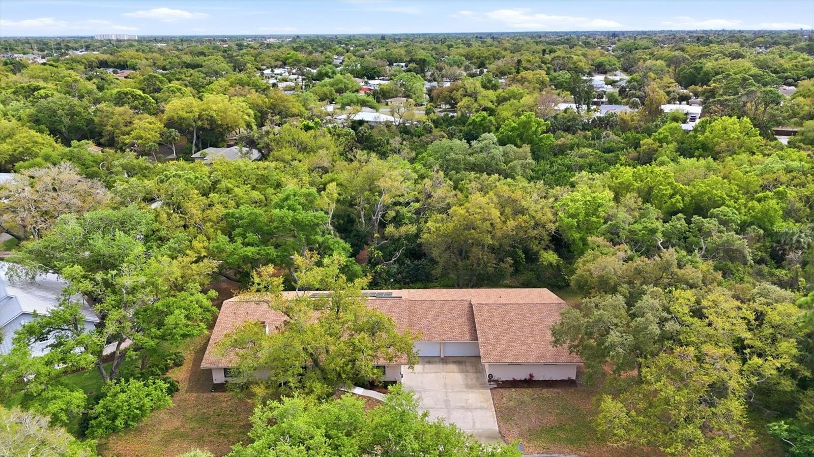 Image 4 of 42 For 491 Wisteria Road