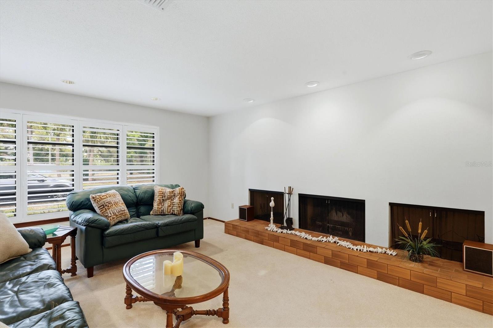 Image 6 of 42 For 491 Wisteria Road