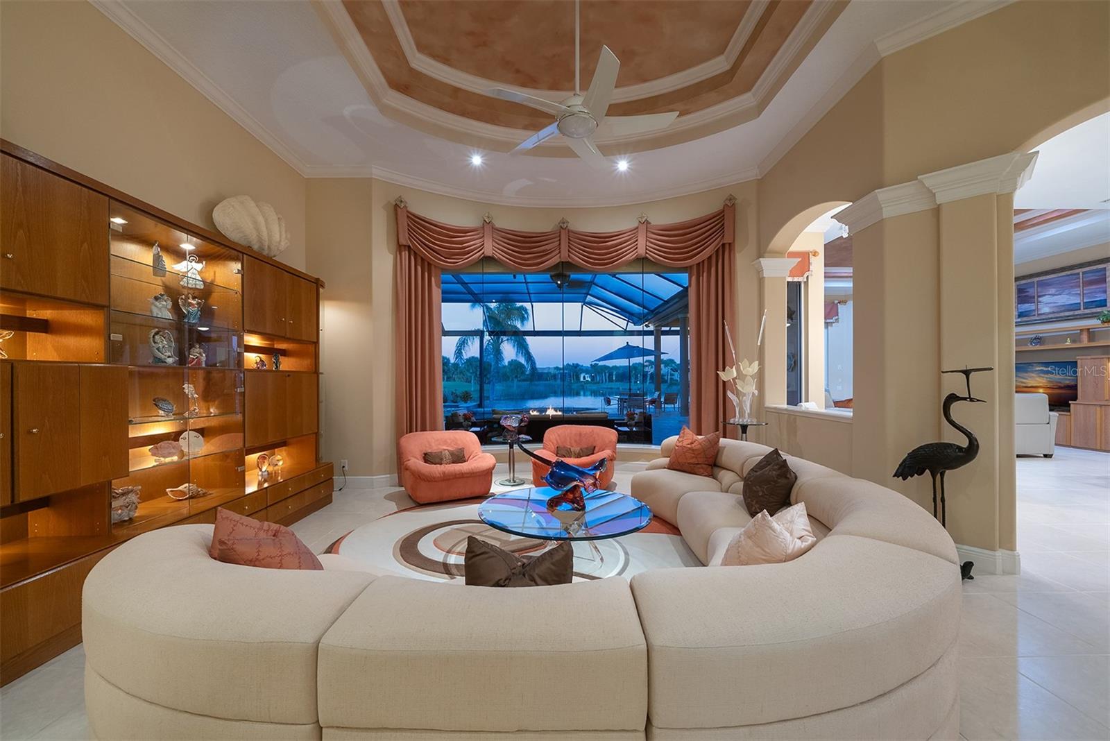 Image 12 of 87 For 14 Carisa Royale Court