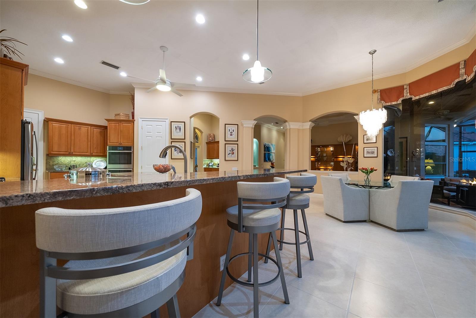 Image 20 of 87 For 14 Carisa Royale Court