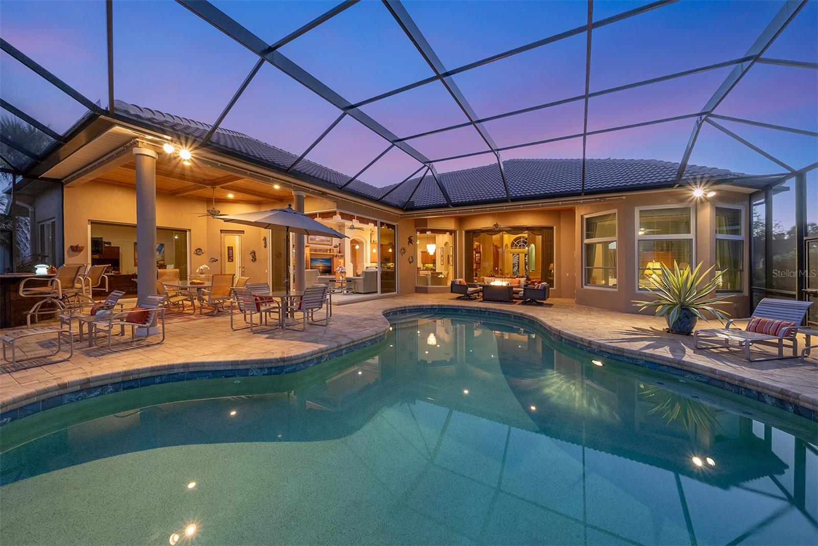 Image 51 of 87 For 14 Carisa Royale Court