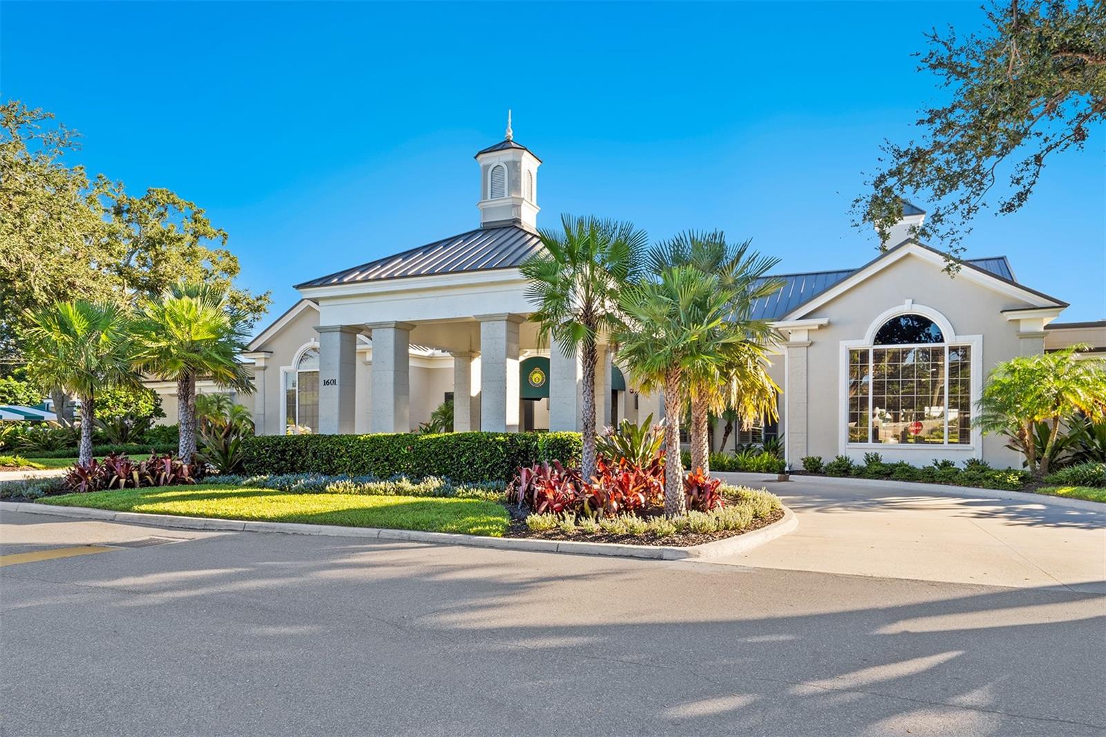 Image 65 of 87 For 14 Carisa Royale Court