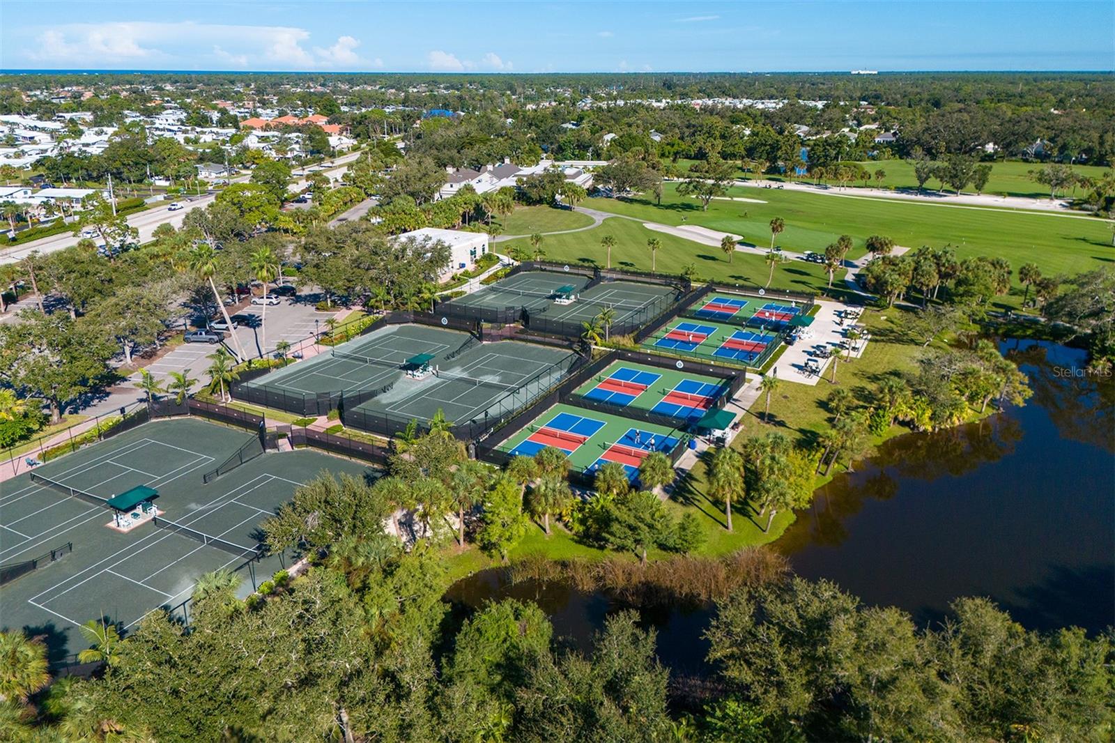 Image 78 of 87 For 14 Carisa Royale Court