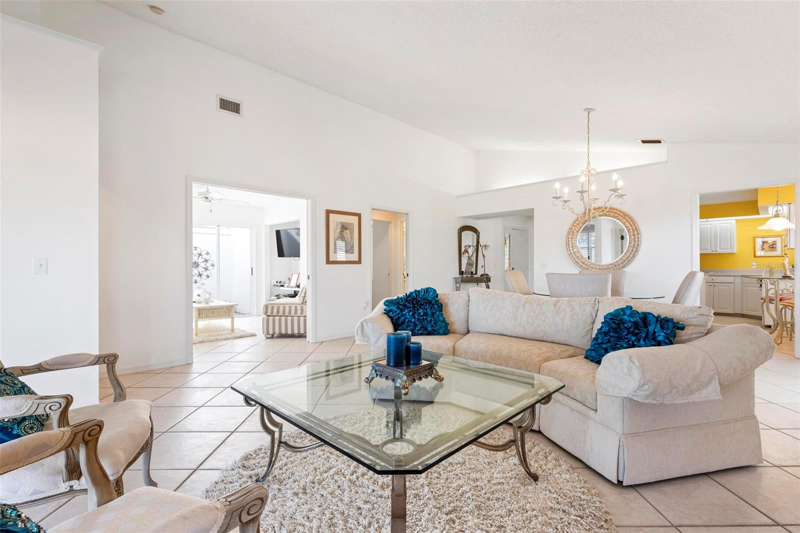 Image 14 of 58 For 732 Brightside Crescent Drive 17