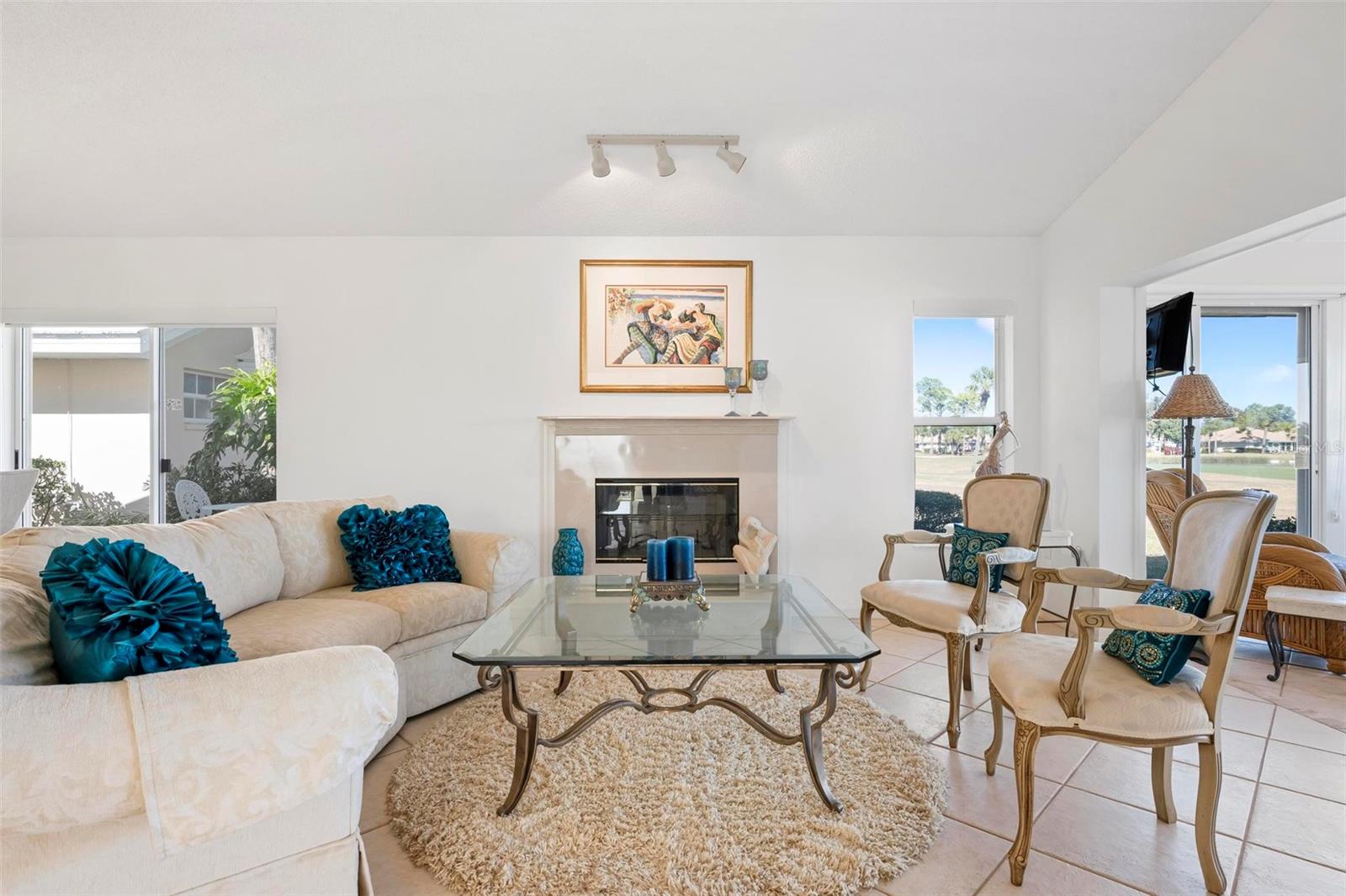 Image 15 of 58 For 732 Brightside Crescent Drive 17