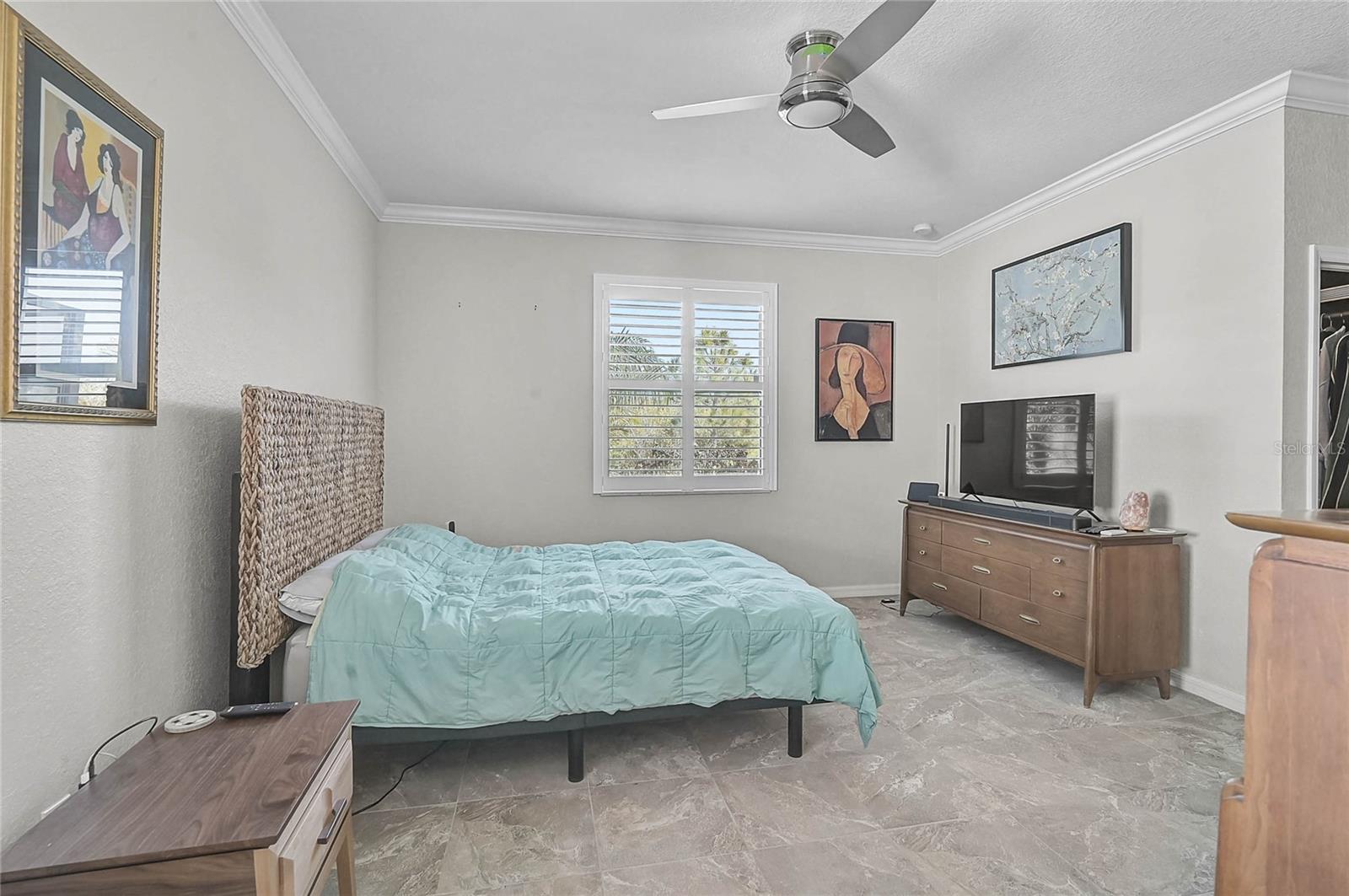 Image 13 of 68 For 10095 Crooked Creek Drive