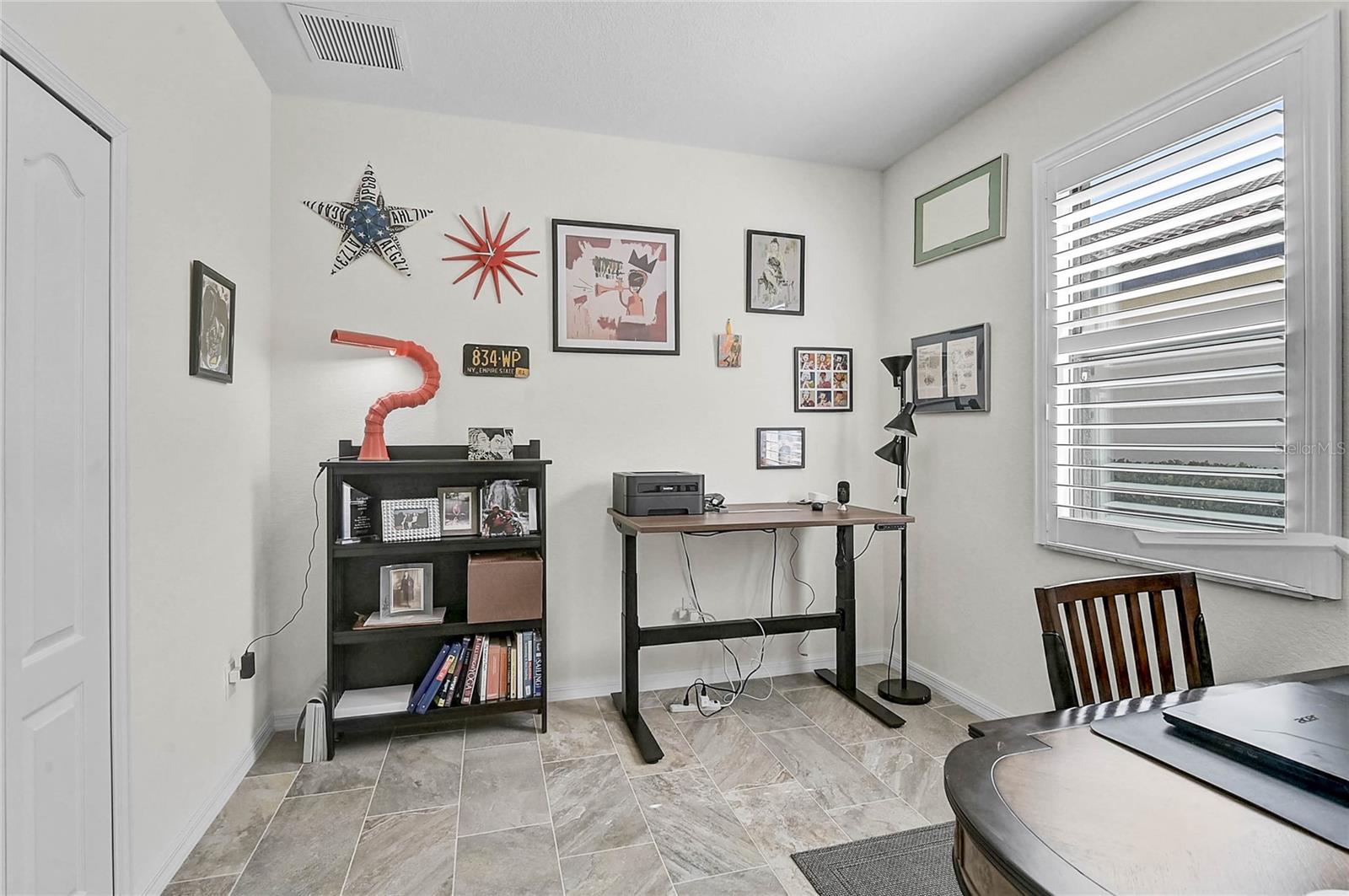 Image 21 of 68 For 10095 Crooked Creek Drive