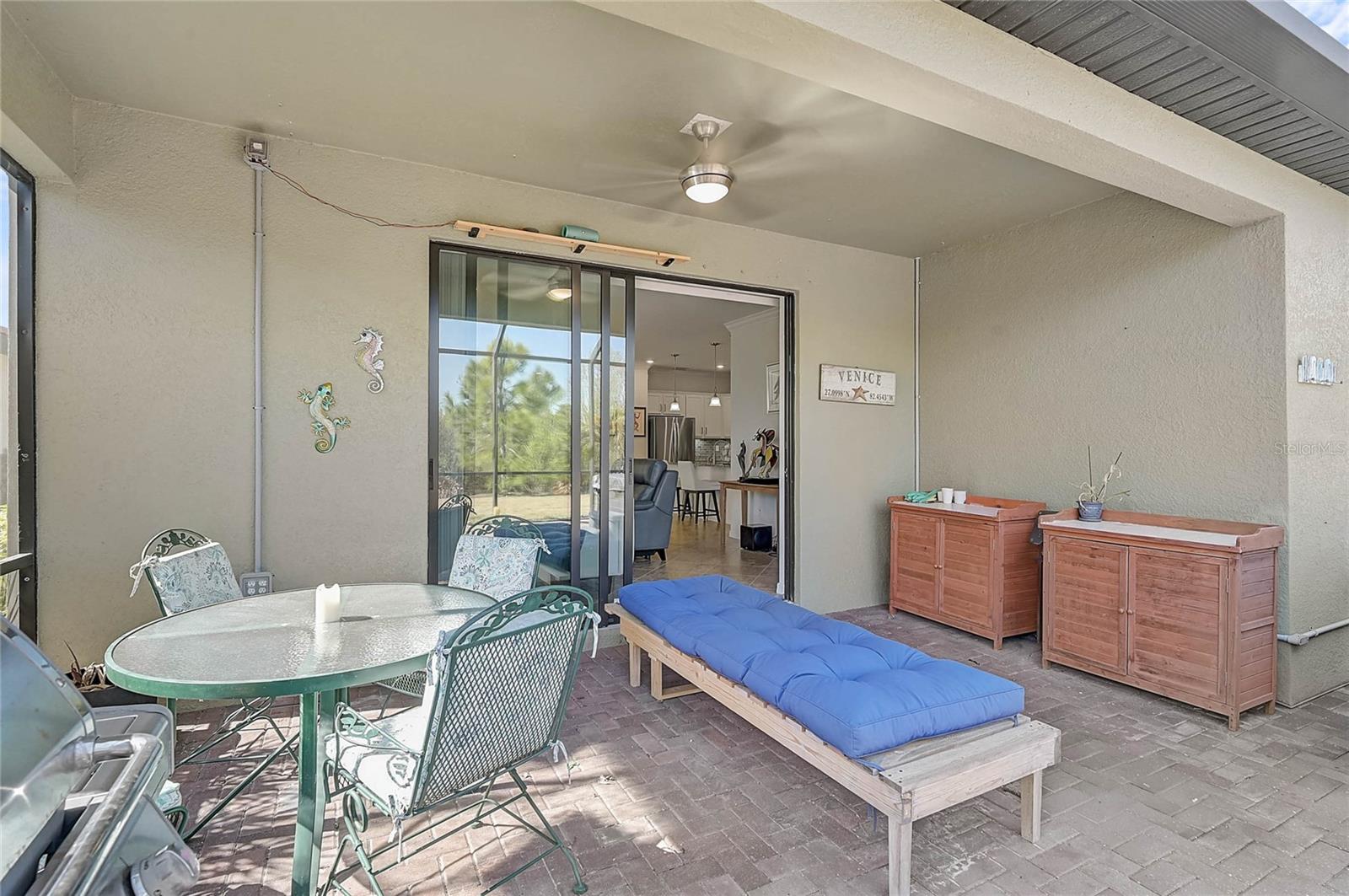 Image 25 of 68 For 10095 Crooked Creek Drive