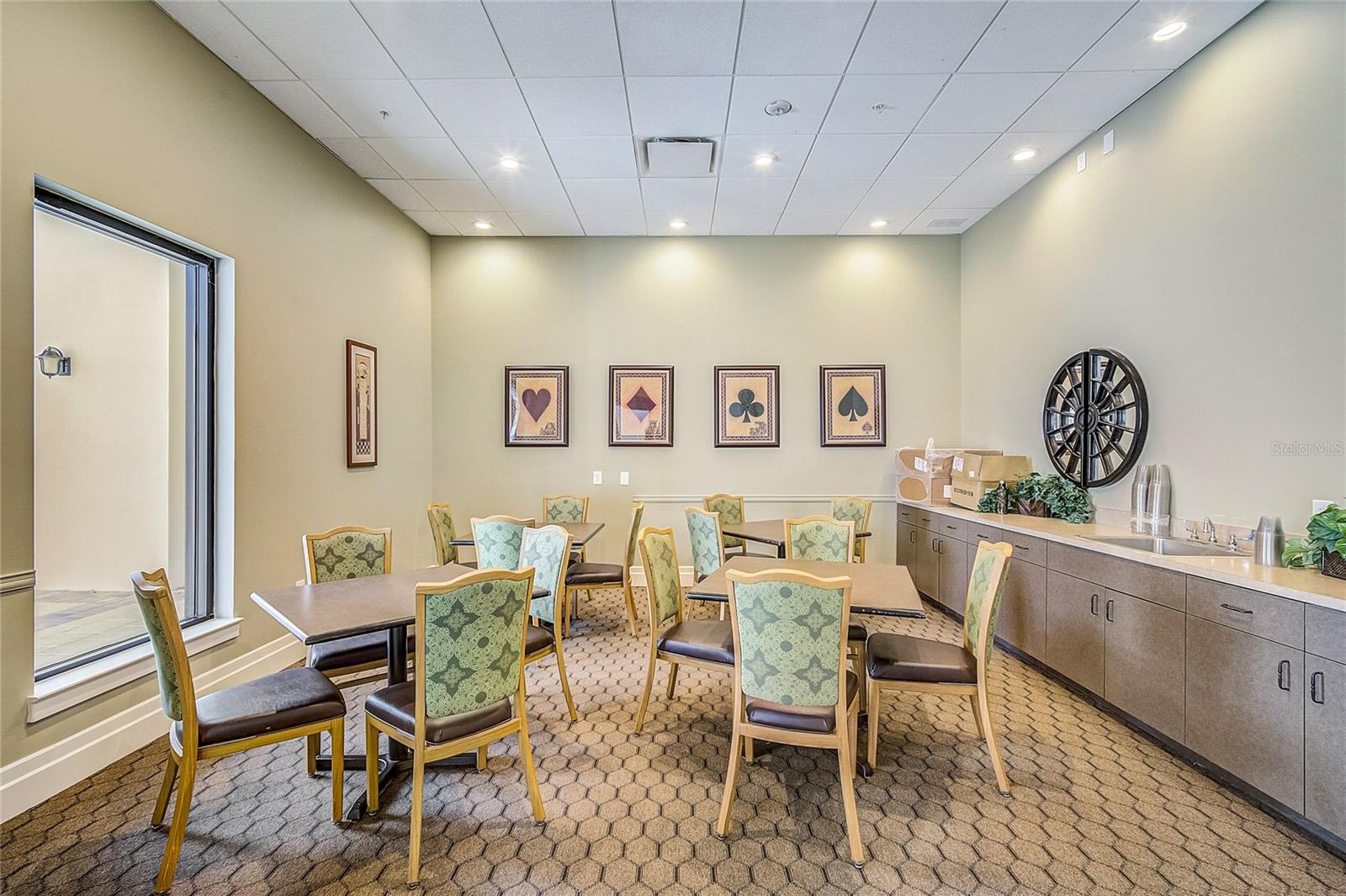 Image 42 of 68 For 10095 Crooked Creek Drive