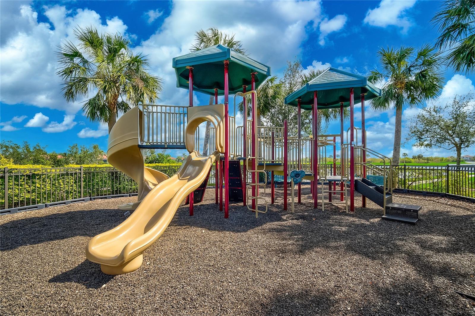 Image 59 of 68 For 10095 Crooked Creek Drive