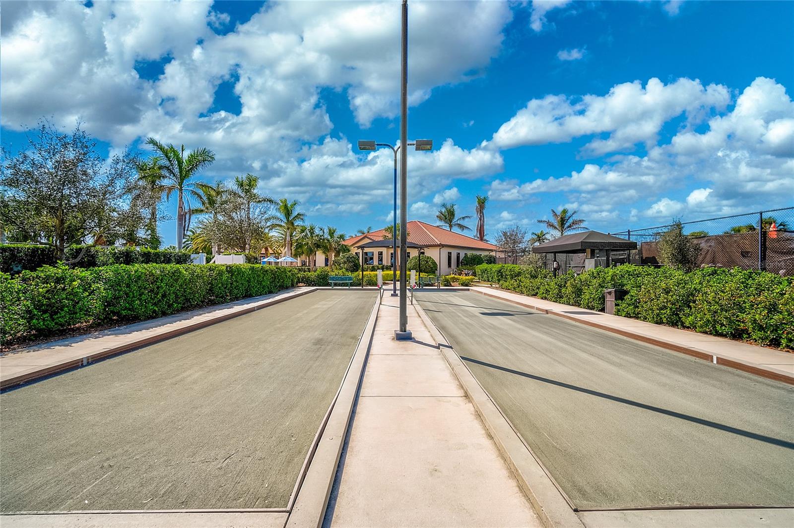 Image 60 of 68 For 10095 Crooked Creek Drive