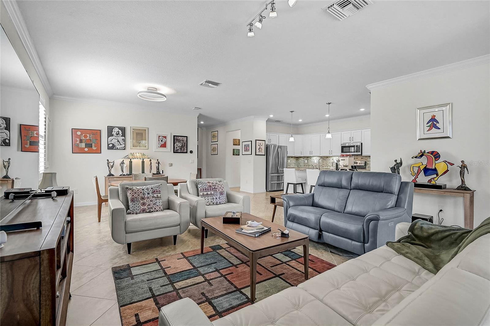 Image 7 of 68 For 10095 Crooked Creek Drive