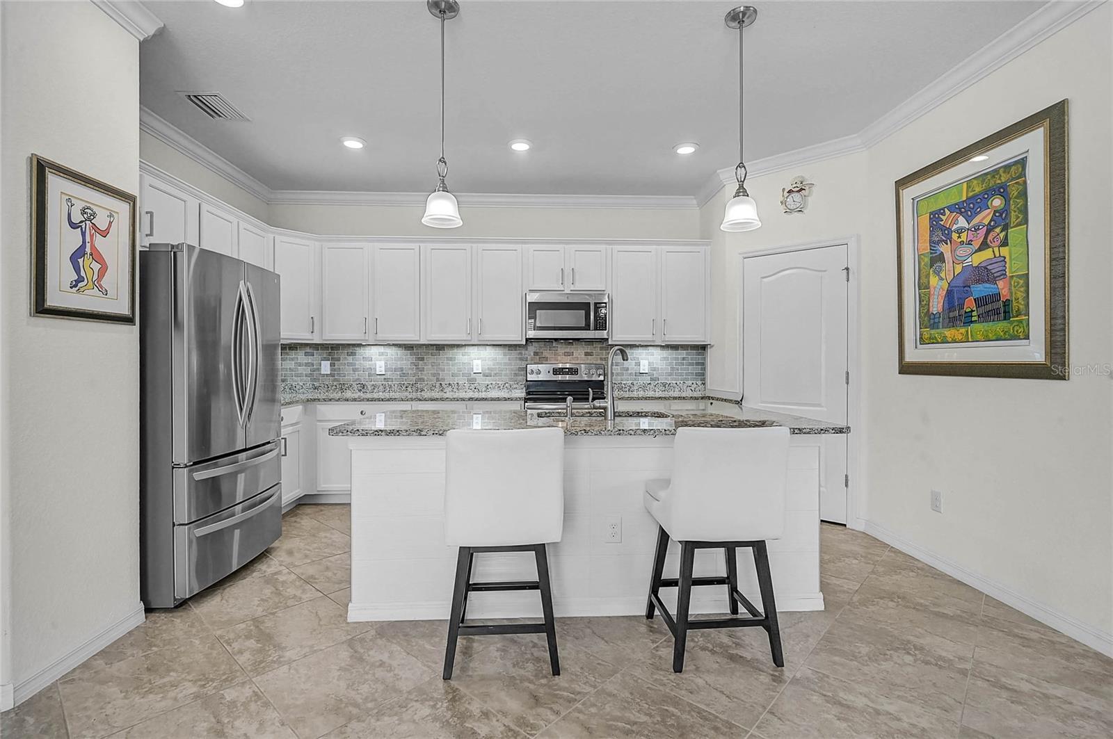 Image 9 of 68 For 10095 Crooked Creek Drive