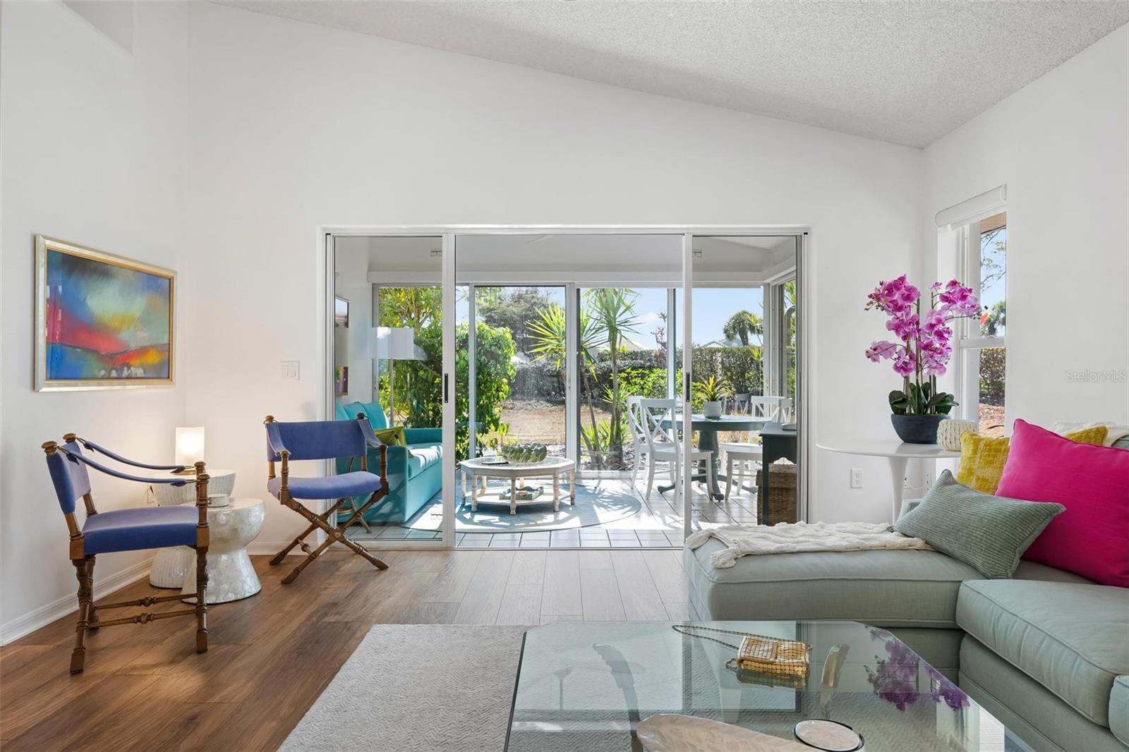 Image 11 of 39 For 733 Brightside Crescent Drive 31