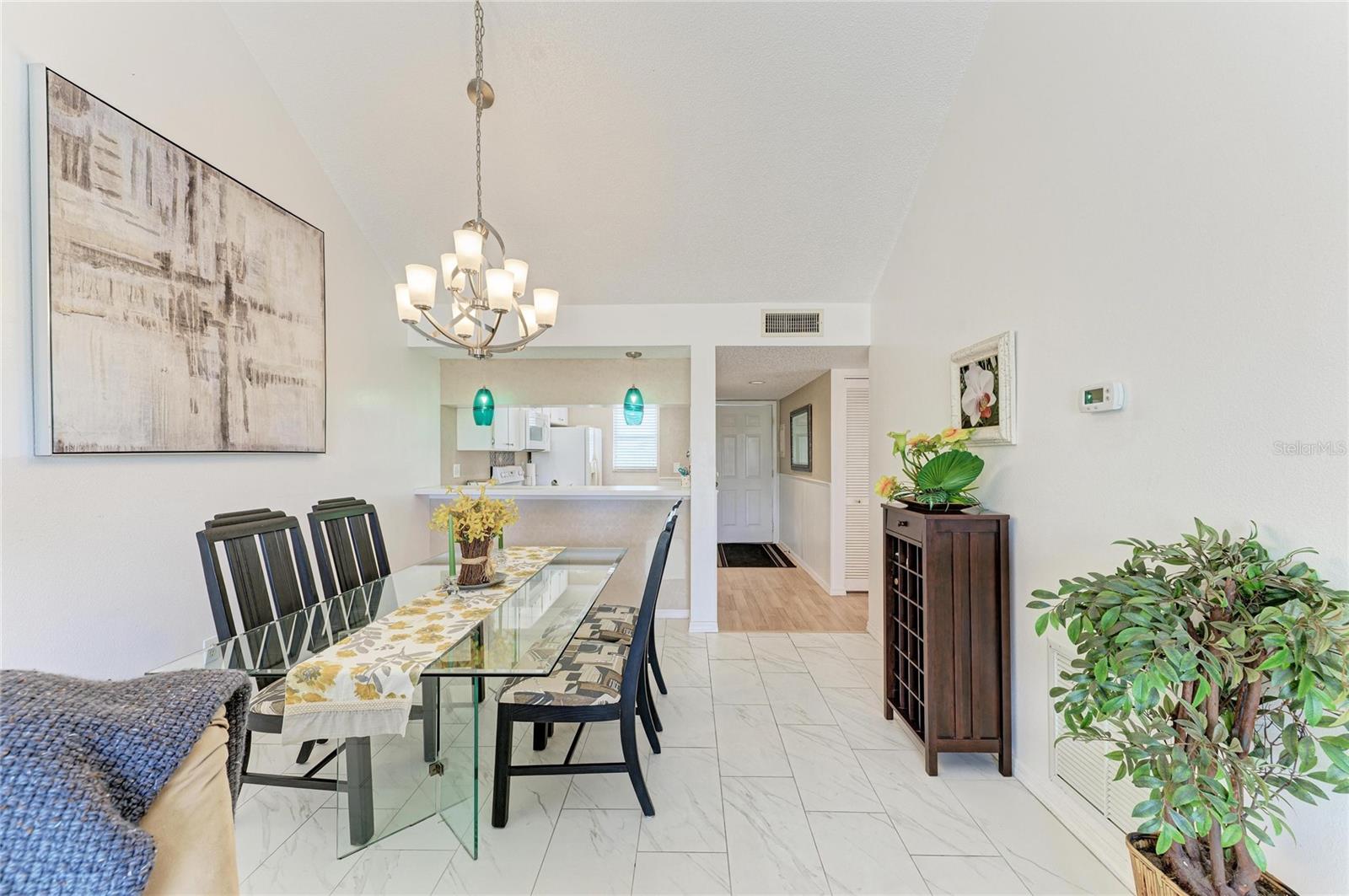 Image 13 of 63 For 408 Cerromar Circle  236 B