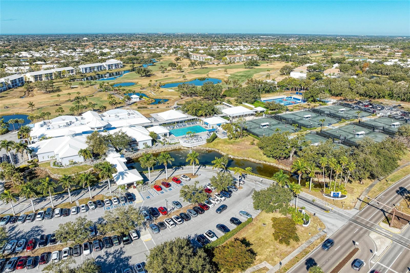 Image 47 of 63 For 408 Cerromar Circle  236 B