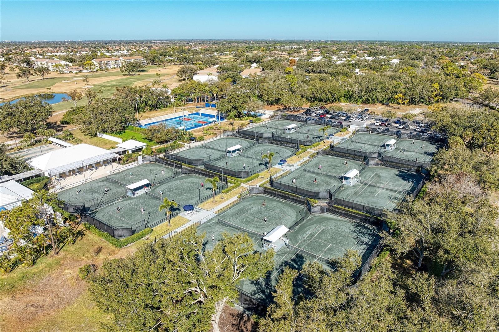 Image 49 of 63 For 408 Cerromar Circle  236 B