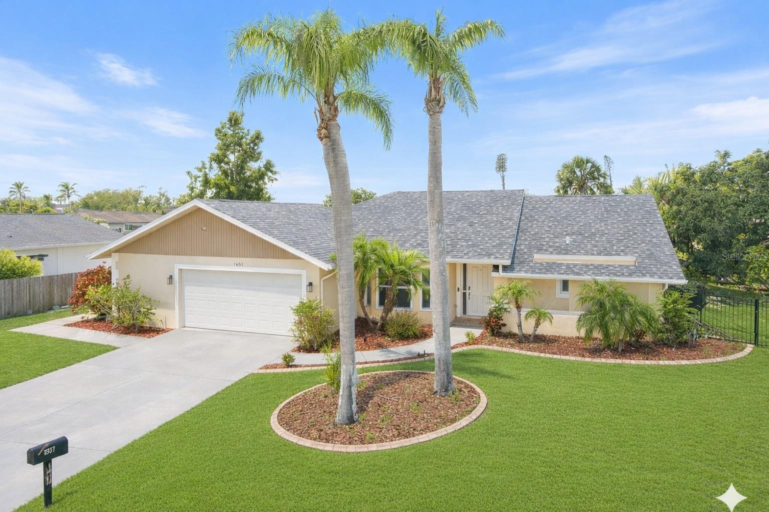 Details for 1627 Del Monte Court, VENICE, FL 34293