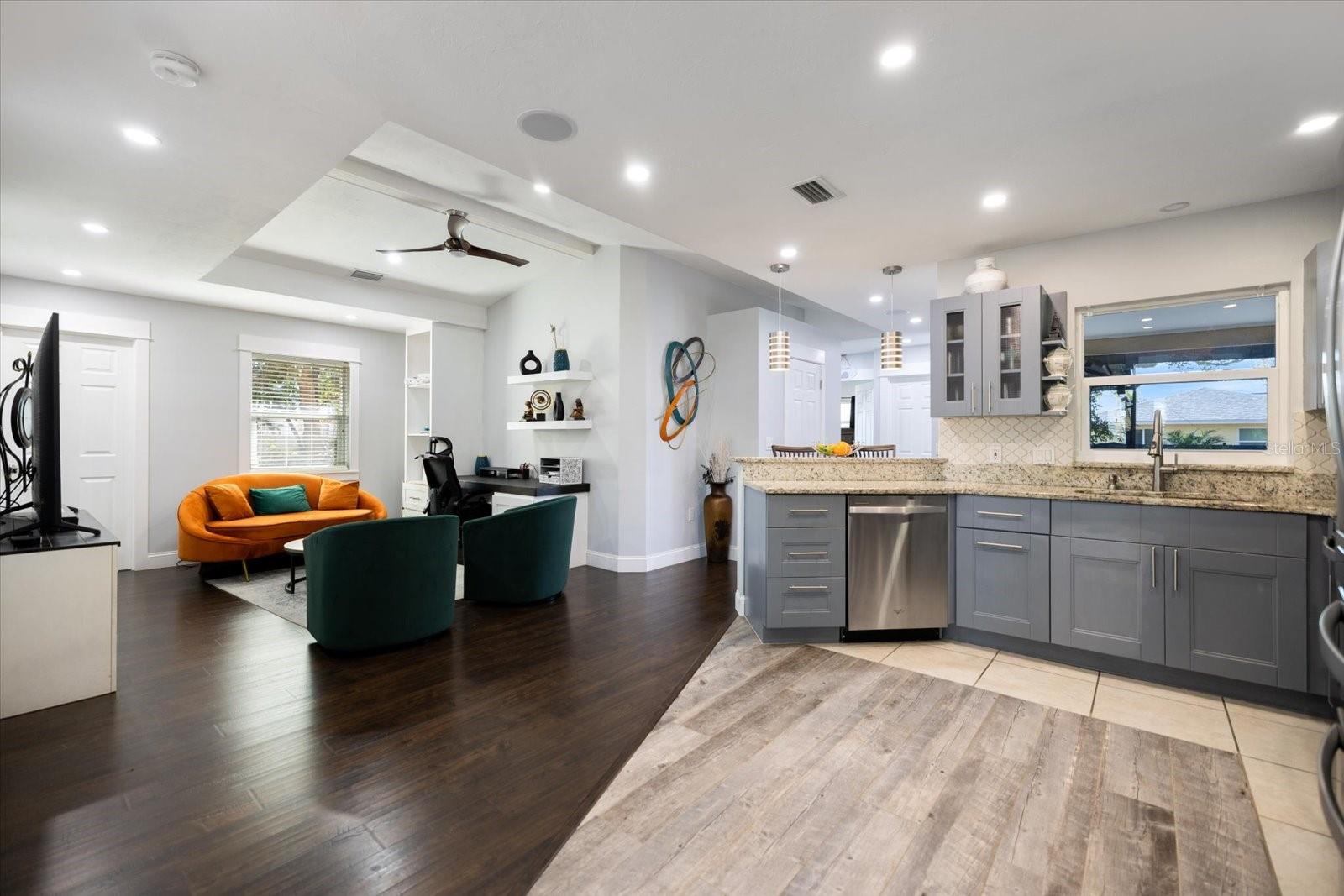 Image 13 of 79 For 1627 Del Monte Court