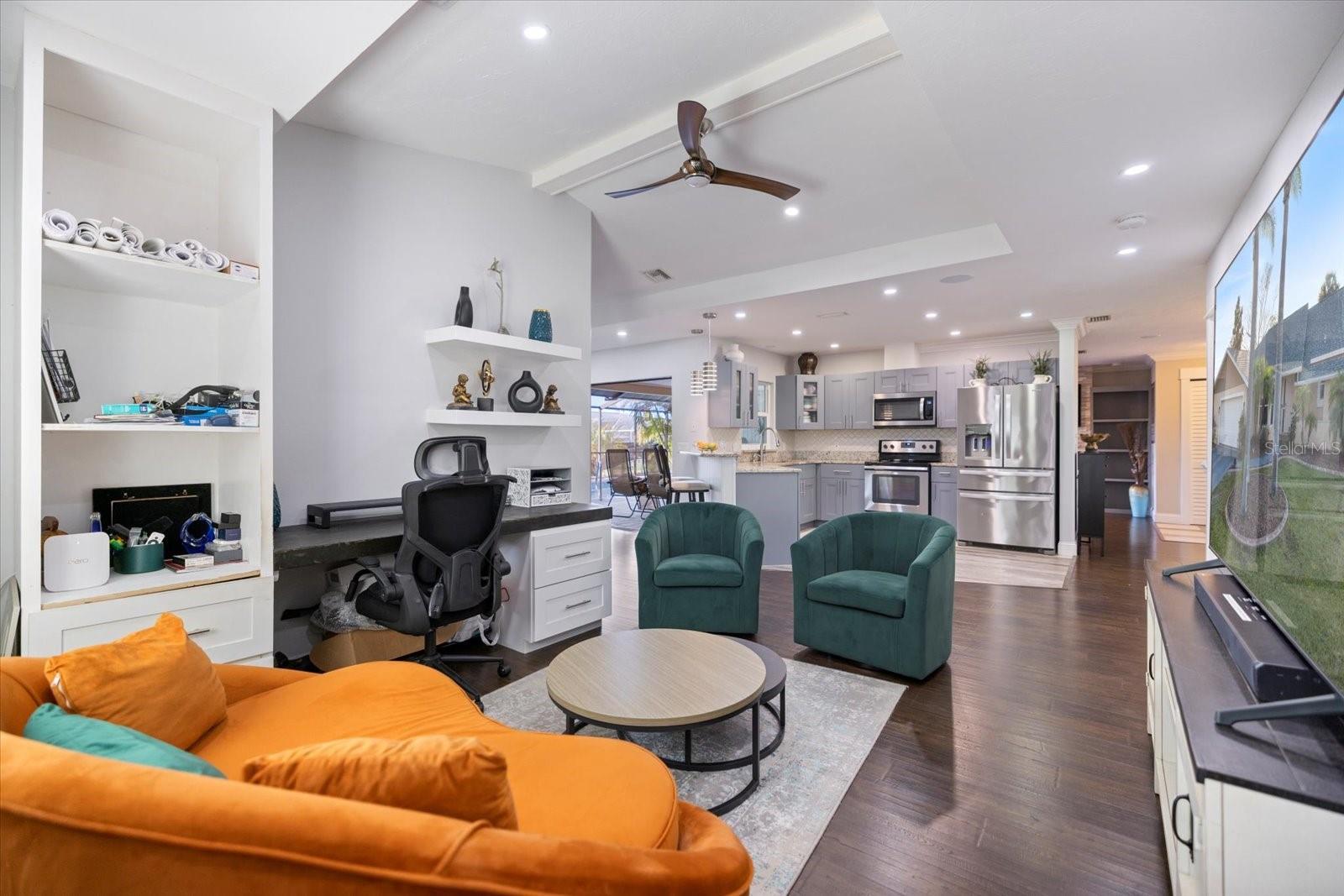 Image 18 of 79 For 1627 Del Monte Court