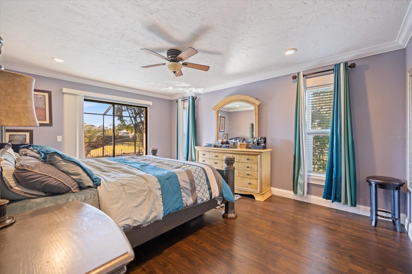 Image 19 of 79 For 1627 Del Monte Court