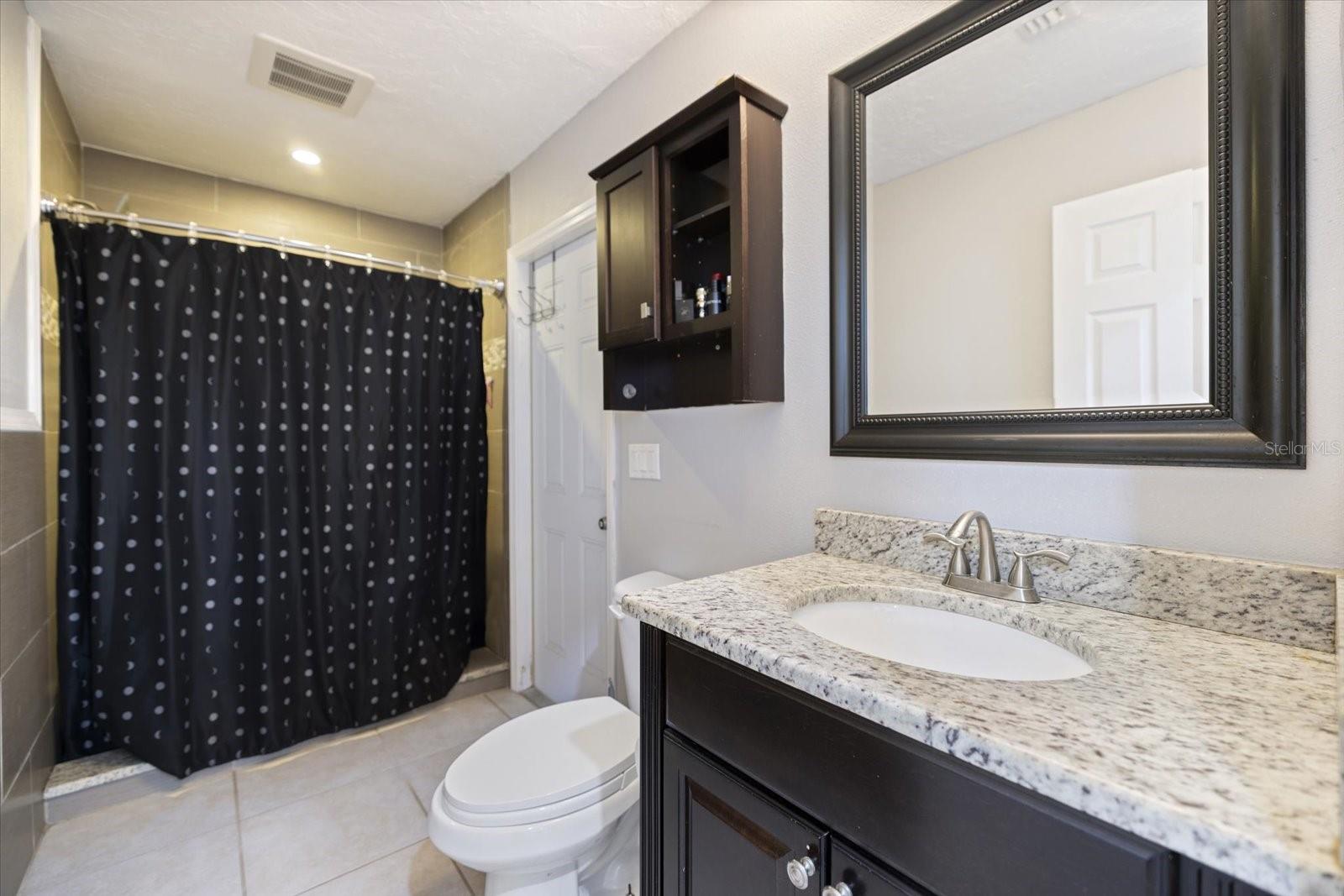 Image 29 of 79 For 1627 Del Monte Court