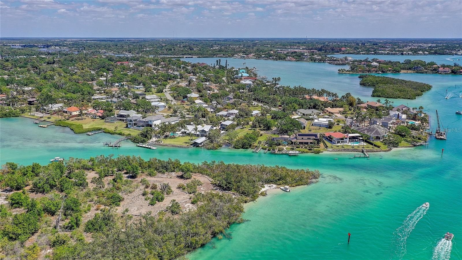 Image 56 of 79 For 1627 Del Monte Court