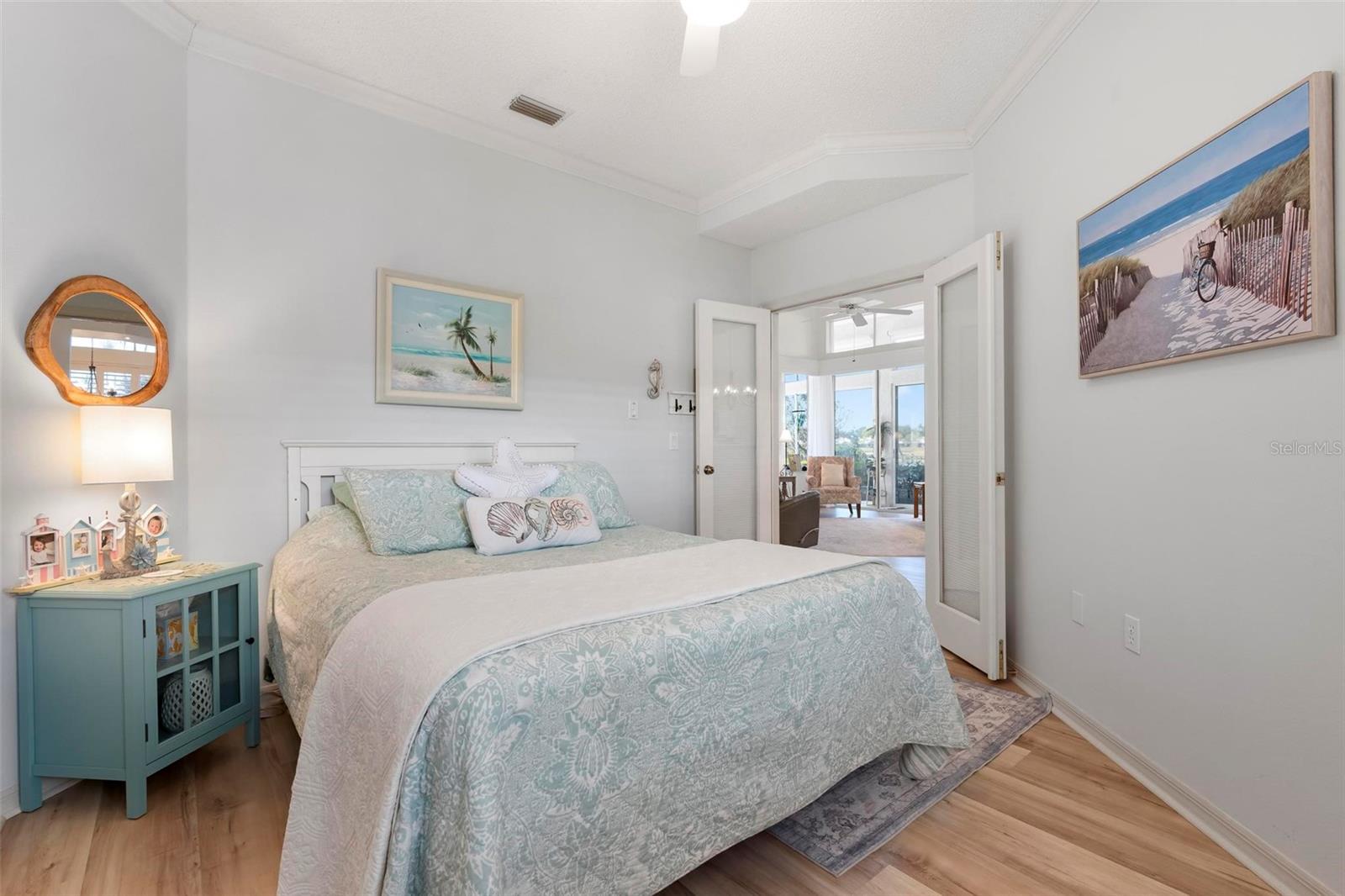 Image 31 of 43 For 604 Crossfield Circle 31