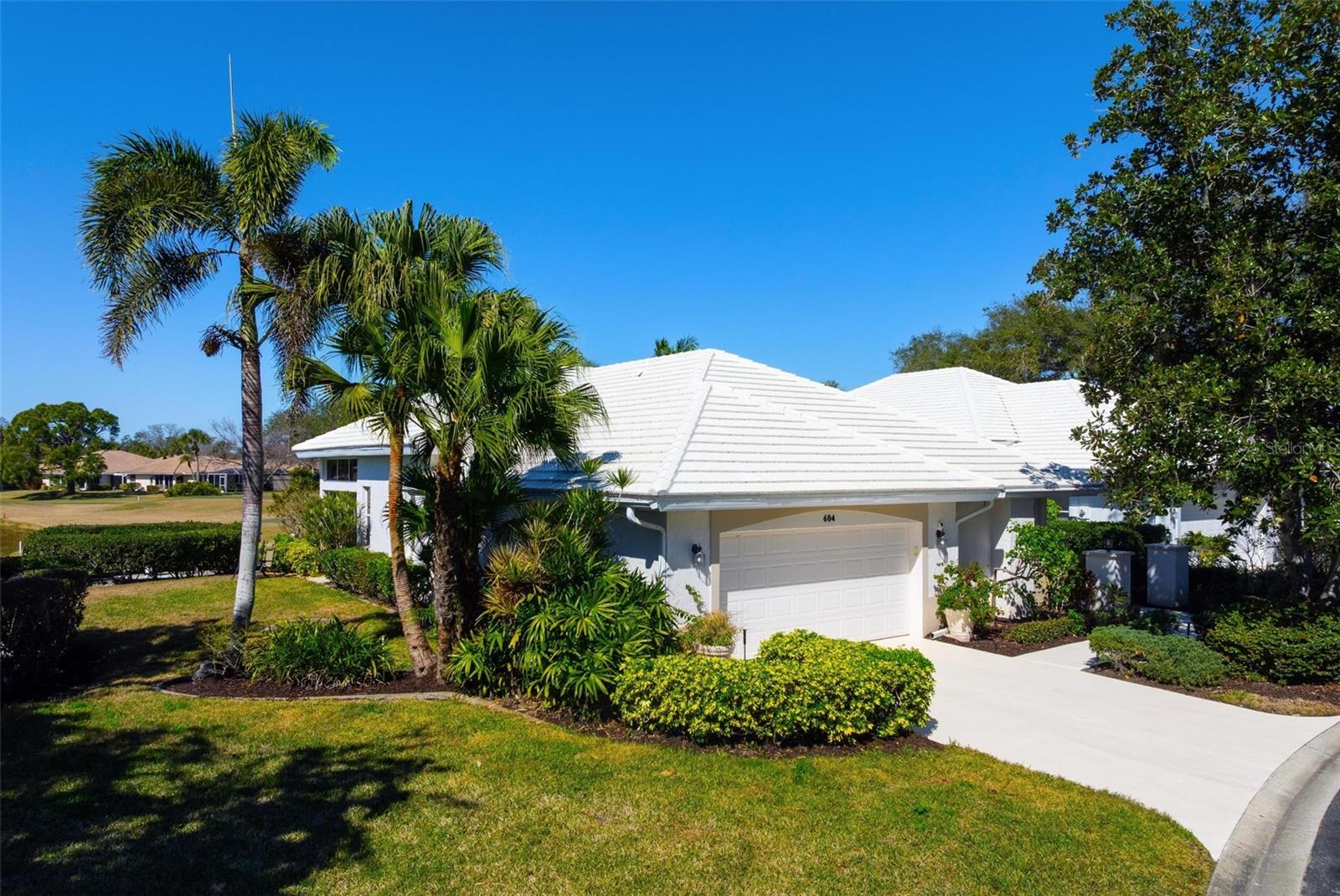 Image 37 of 43 For 604 Crossfield Circle 31