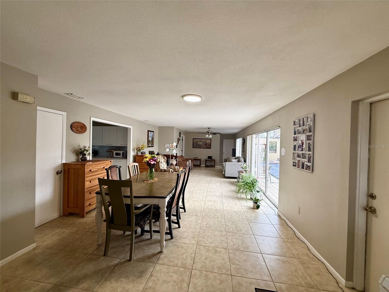 Image 6 of 27 For 12047 De Leon Drive