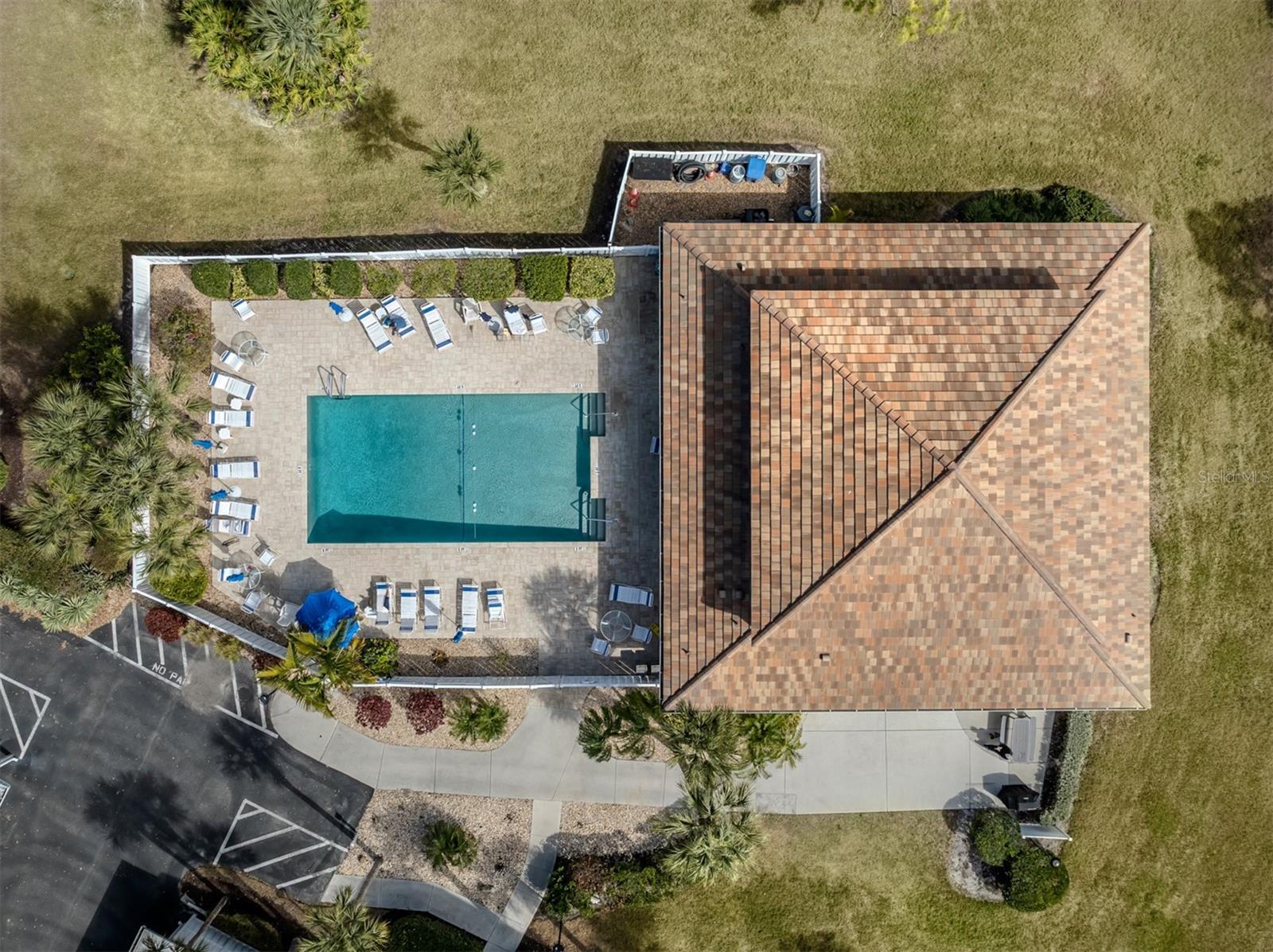 Image 30 of 100 For 818 Wexford Boulevard 818