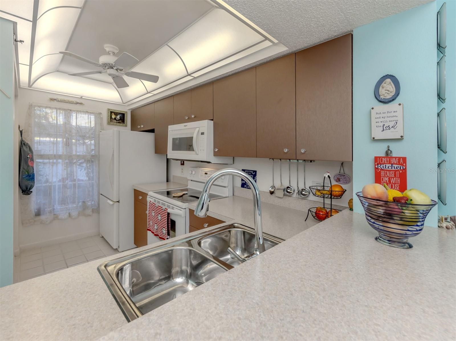 Image 8 of 100 For 818 Wexford Boulevard 818