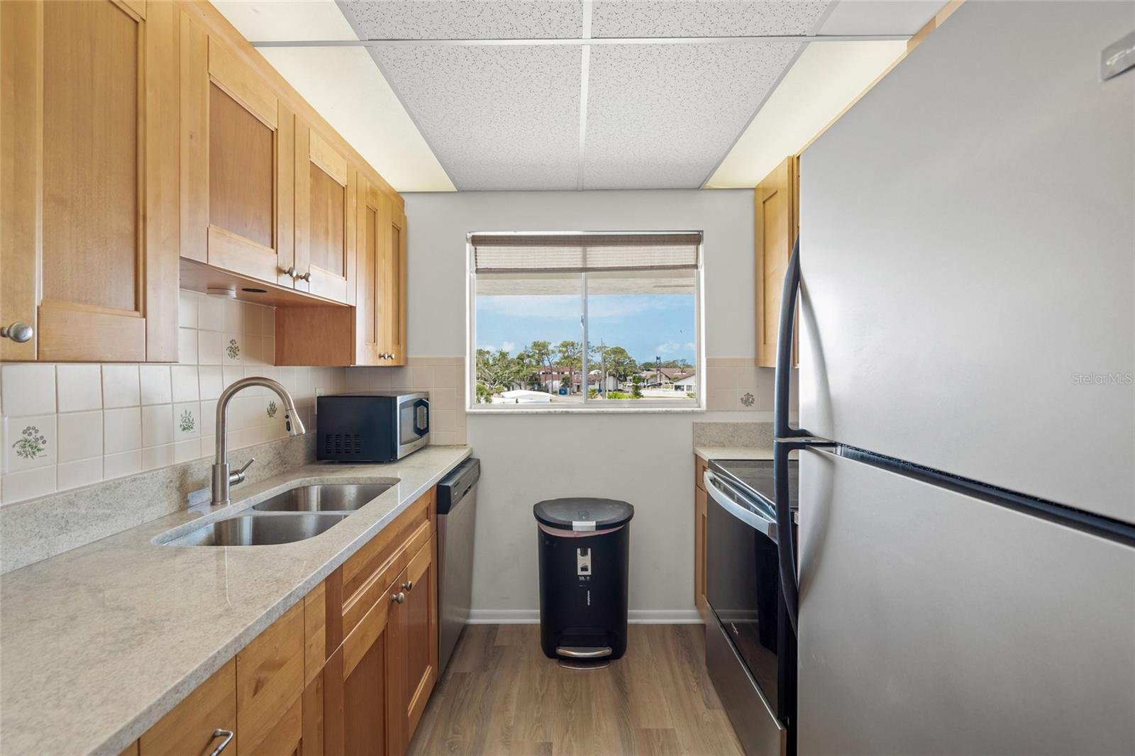 Image 2 of 30 For 708 Tamiami Trail S 319