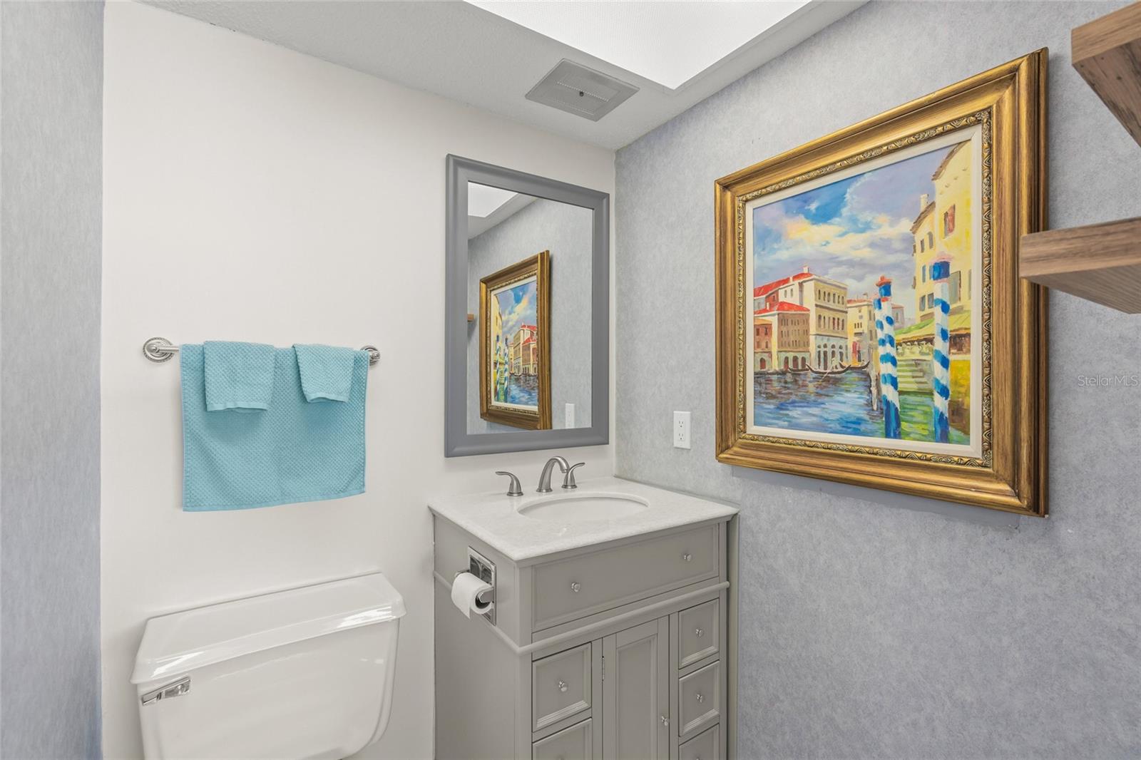 Image 20 of 30 For 708 Tamiami Trail S 319